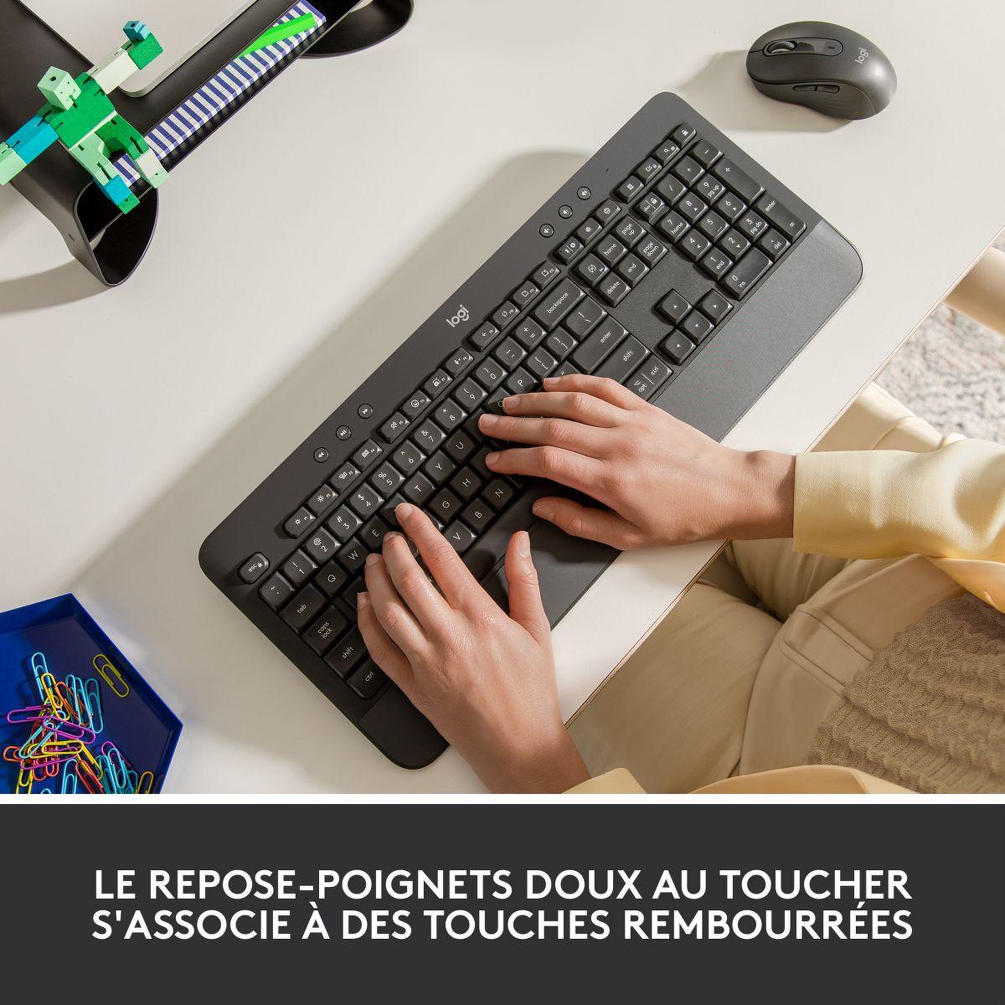 Voir la diapositive 2 : Logitech Clavier sans fil K650 Noir Ergonomique repose poignets