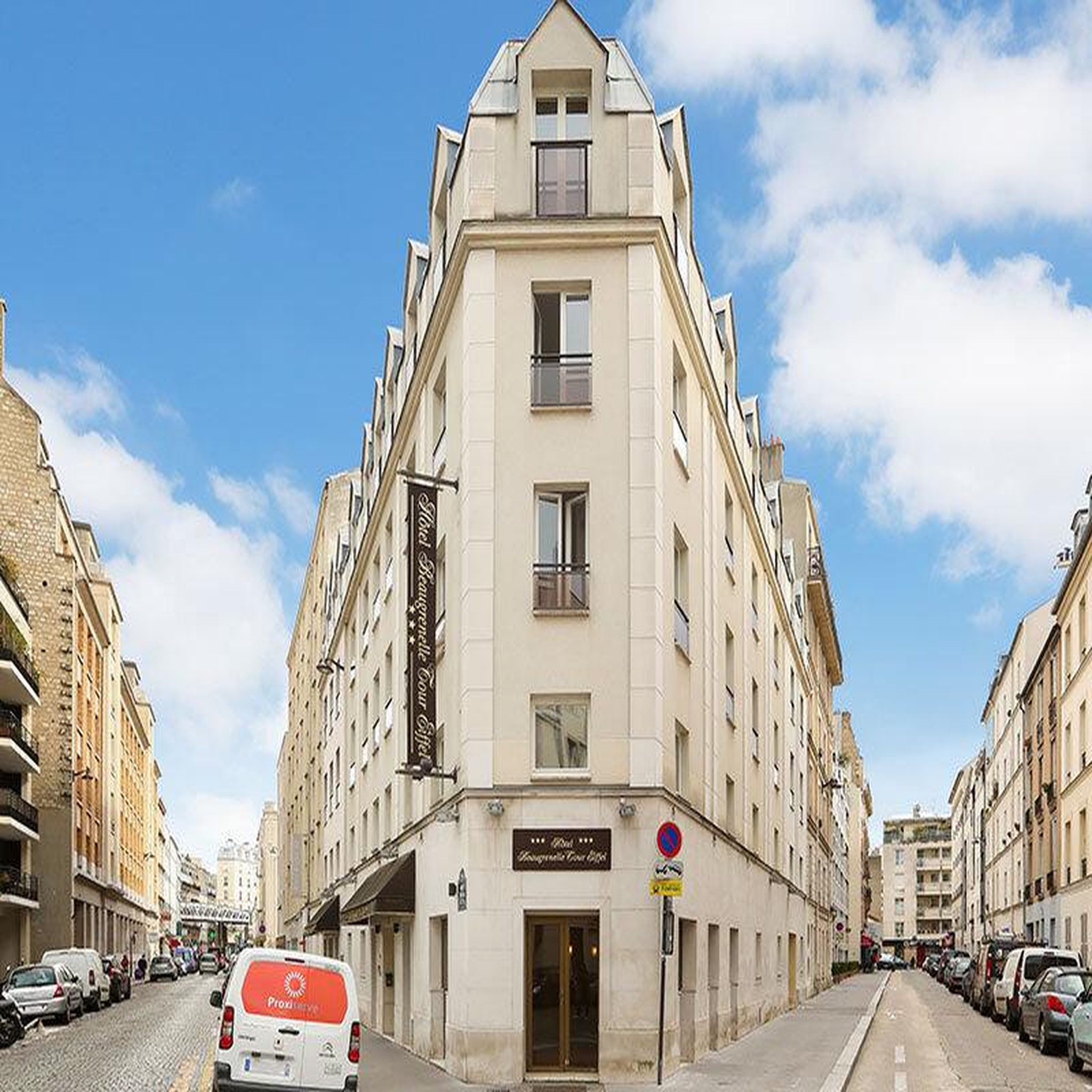 Voir la diapositive 4 : Smartbox Séjour à paris pour 2 : 3 jours à l'hôtel beaugrenelle tour eiffel - coffret cadeau séjour