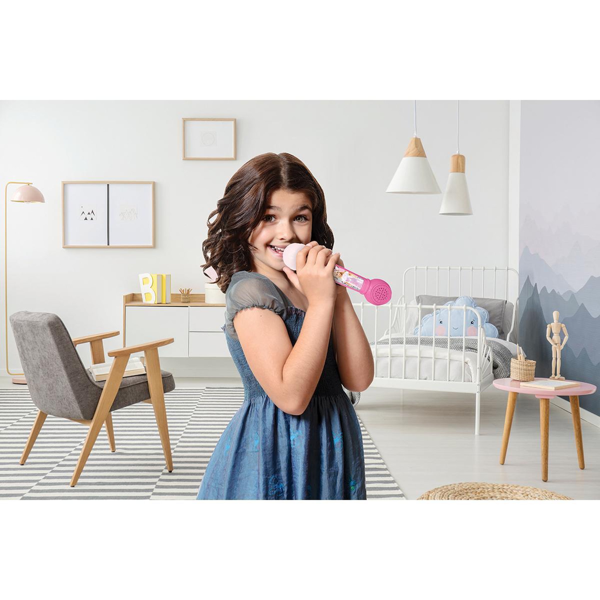 Voir la diapositive 5 : Lexibook Microphone Lumineux Barbie