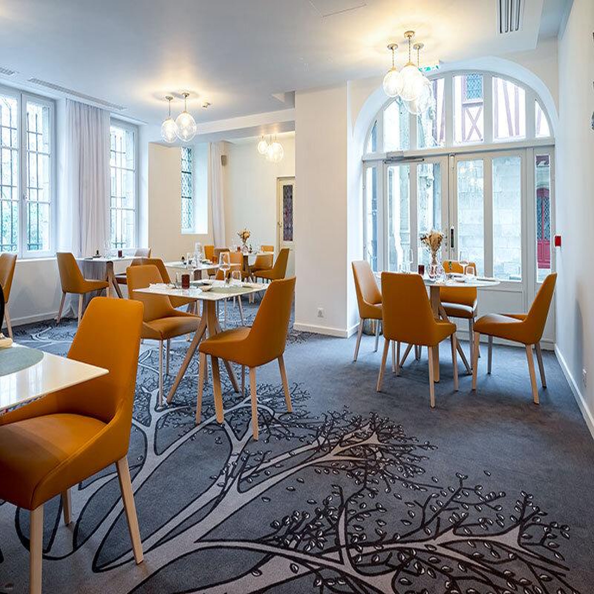 Voir la diapositive 4 : Smartbox Séjour de luxe à Rouen : 3 jours en hôtel 5* avec dîner et accès illimité à l'espace bien-être - Coffret Cadeau Séjour