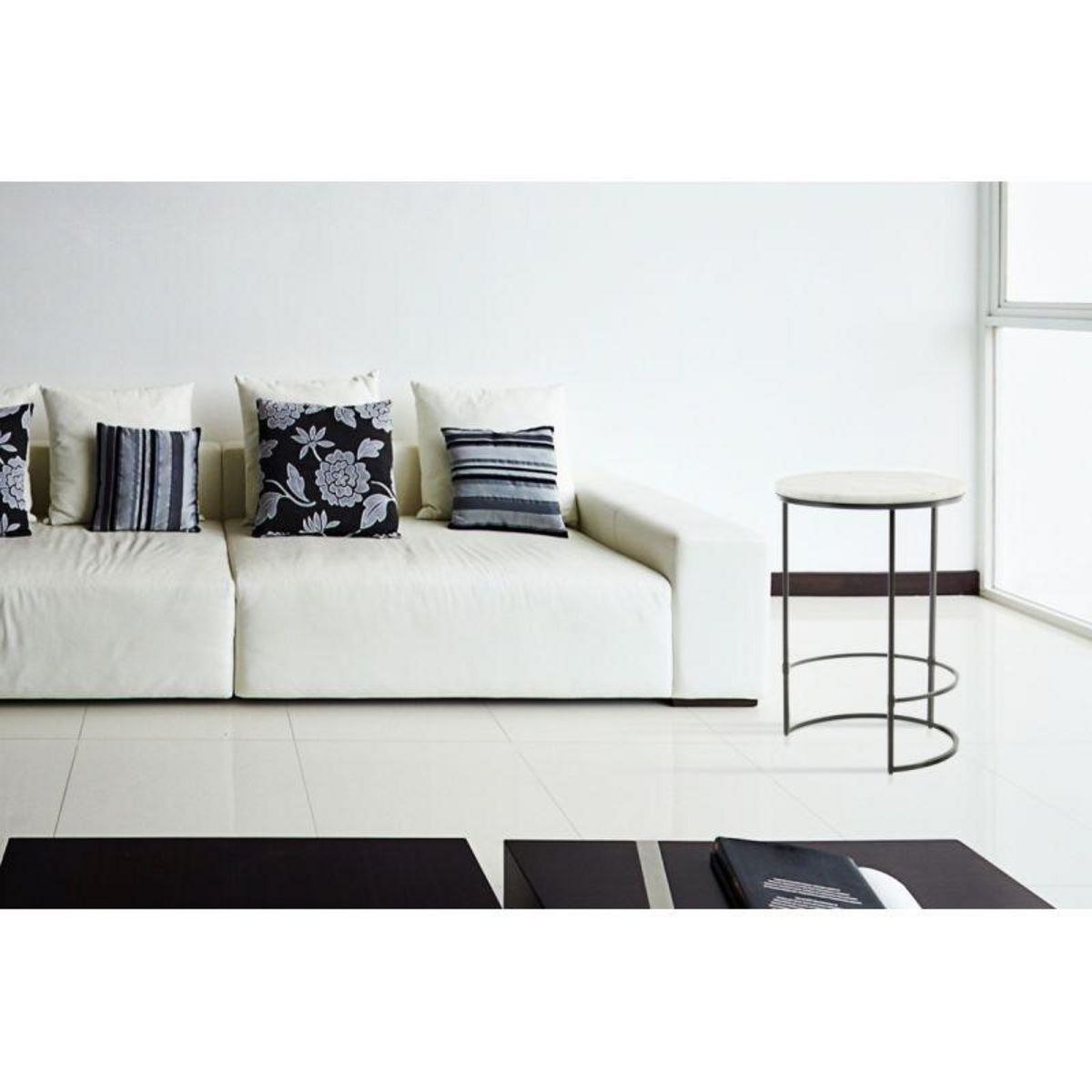 Paris Prix Table d'Appoint en Marbre  Louis  64cm Blanc