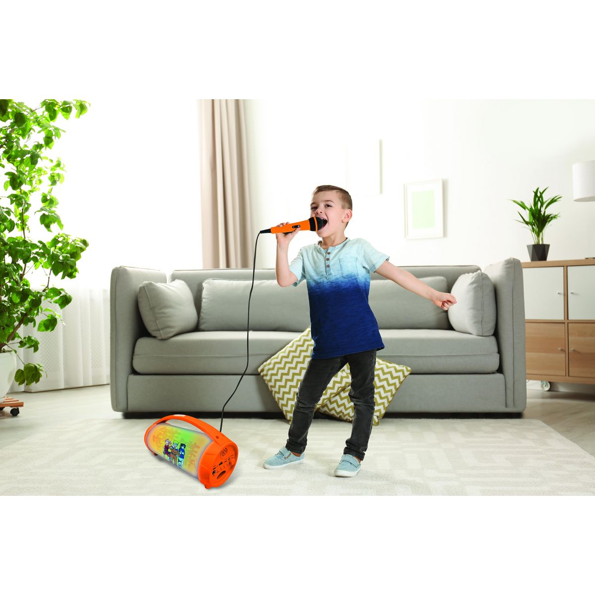 Lexibook Enceinte Bluetooth Sans-Fil Lumineuse avec Naruto