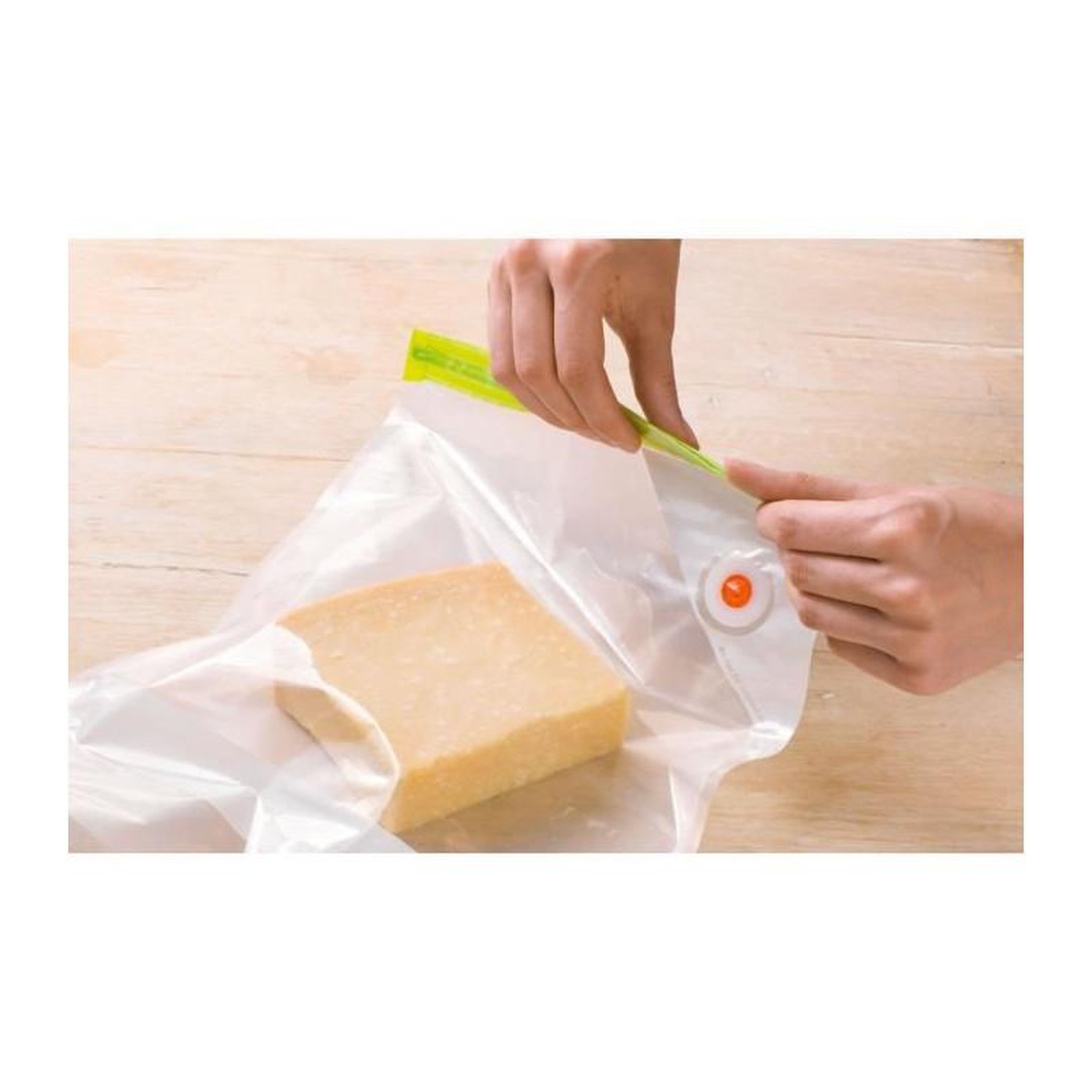 Voir la diapositive 2 : BOSCH BOSCH - 3 x Sacs de congelation avec fermeture a glissiere sous vide 1,2 l