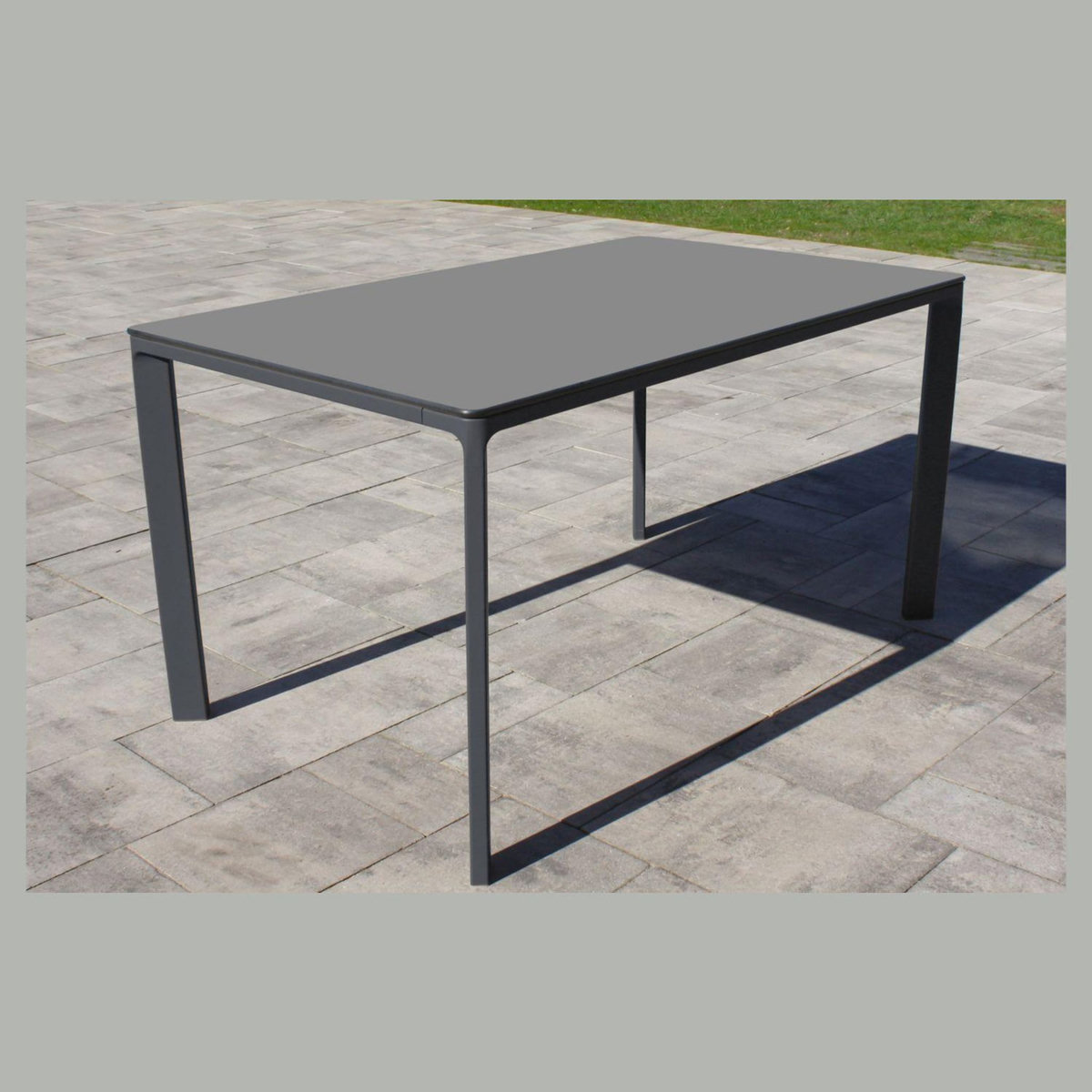 DCB GARDEN Table de jardin rectangulaire - 4/6 places - Aluminium laqué et peinture - Anthracite - EPOXY MEET