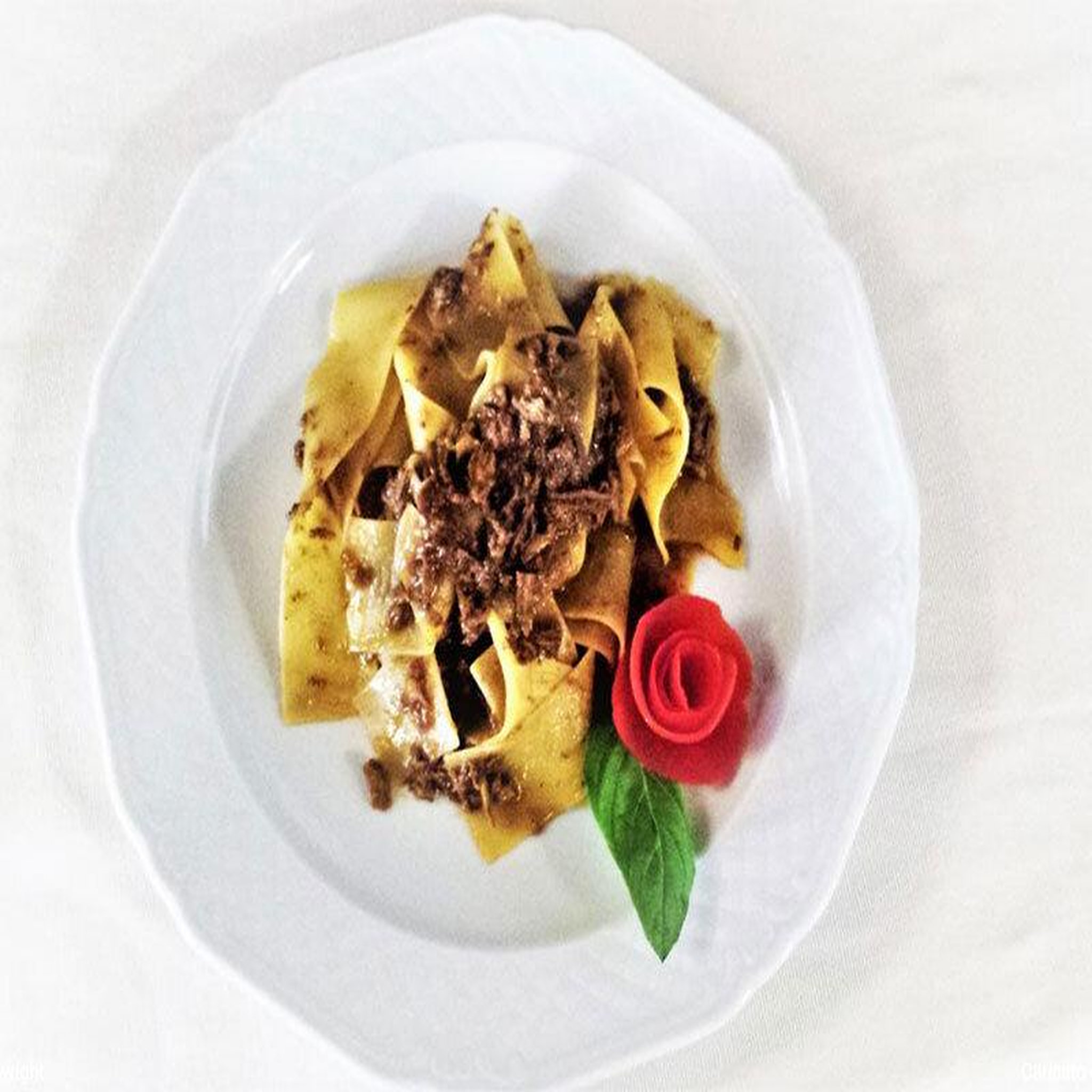Voir la diapositive 5 : Smartbox 2 jours en italie dans le chianti avec dîner toscan typique 3 plats - coffret cadeau séjour