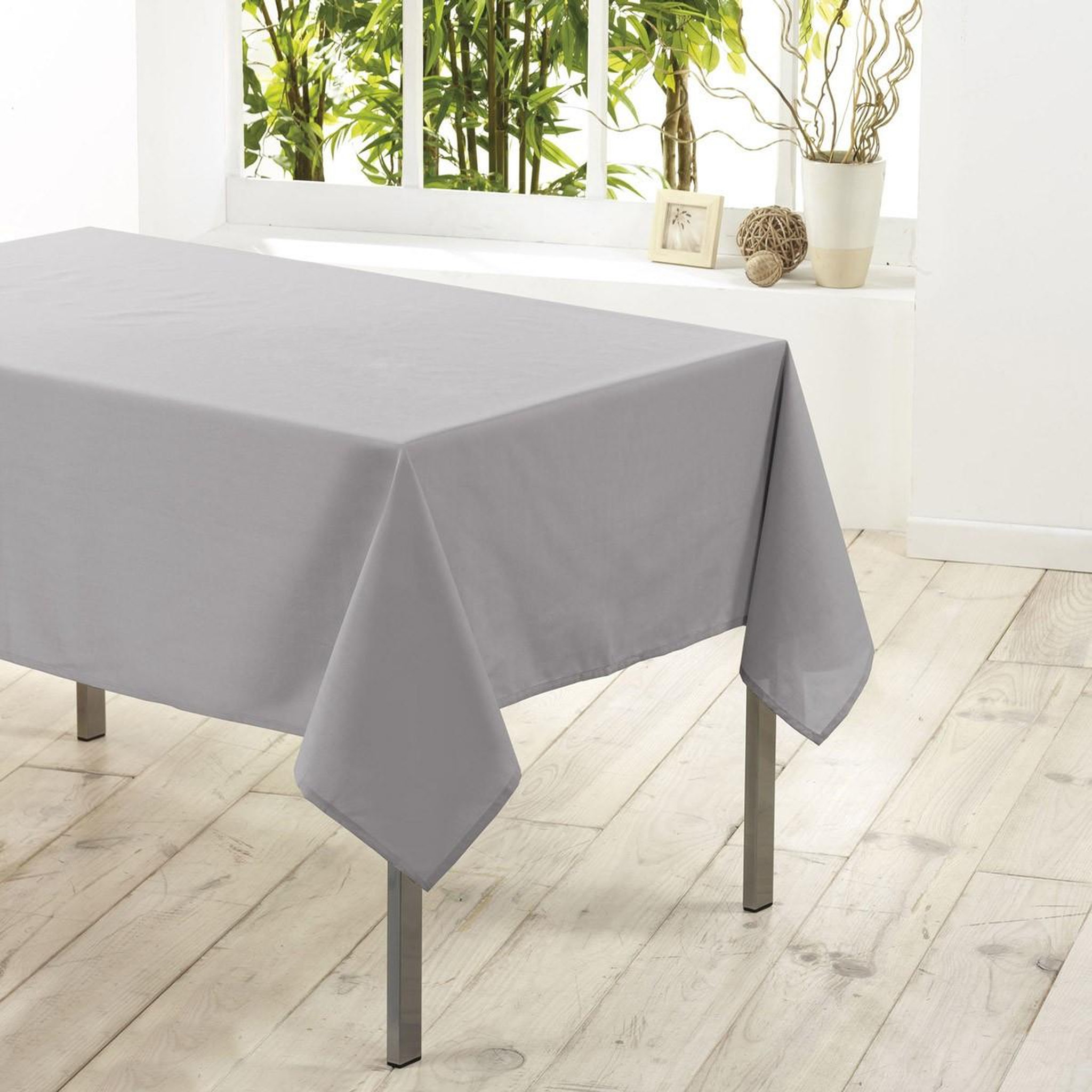 Douceur d'Intérieur Nappe antitache  essentiel  140x250cm gris