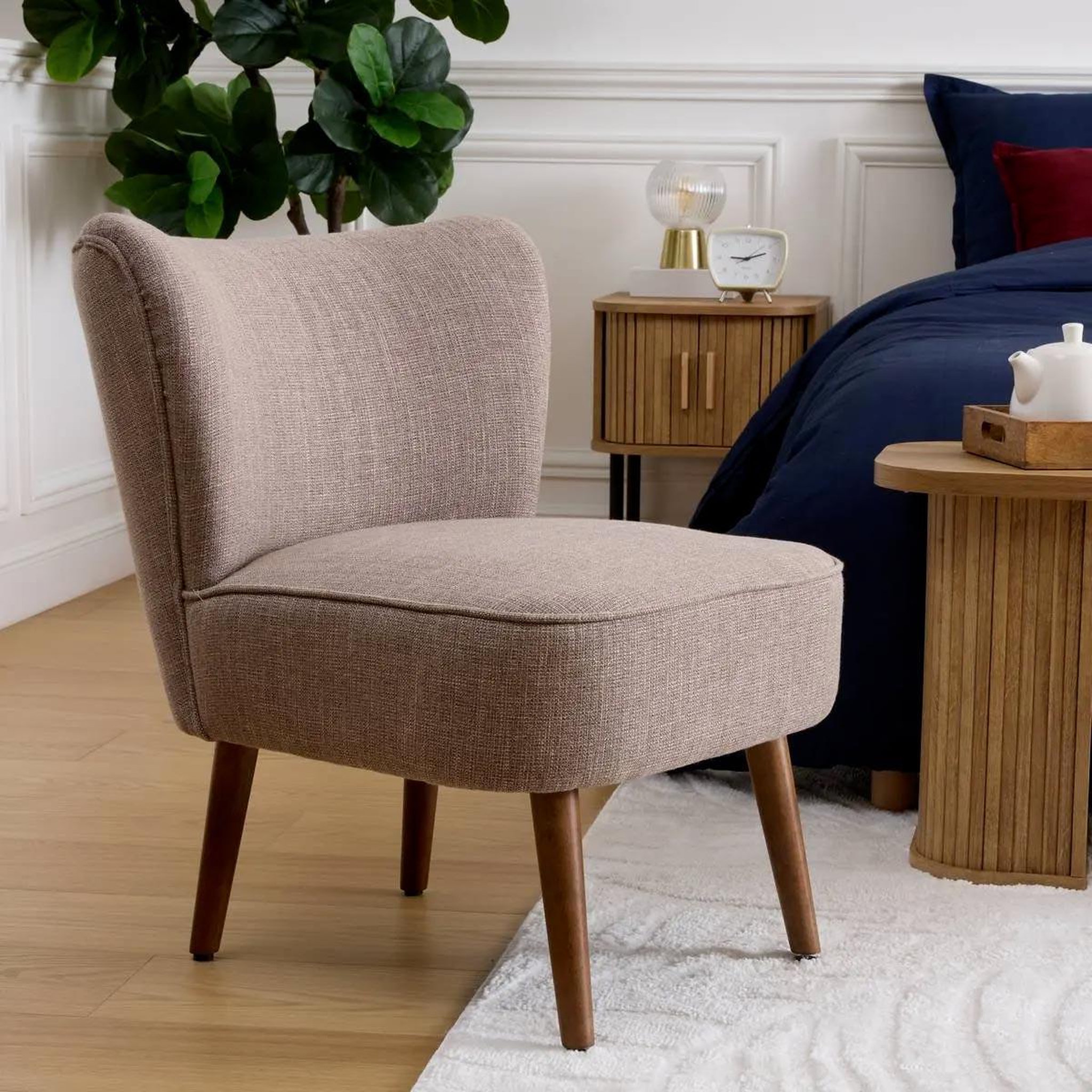 Voir la diapositive 2 : ATMOSPHERA Fauteuil design  aera  72cm beige