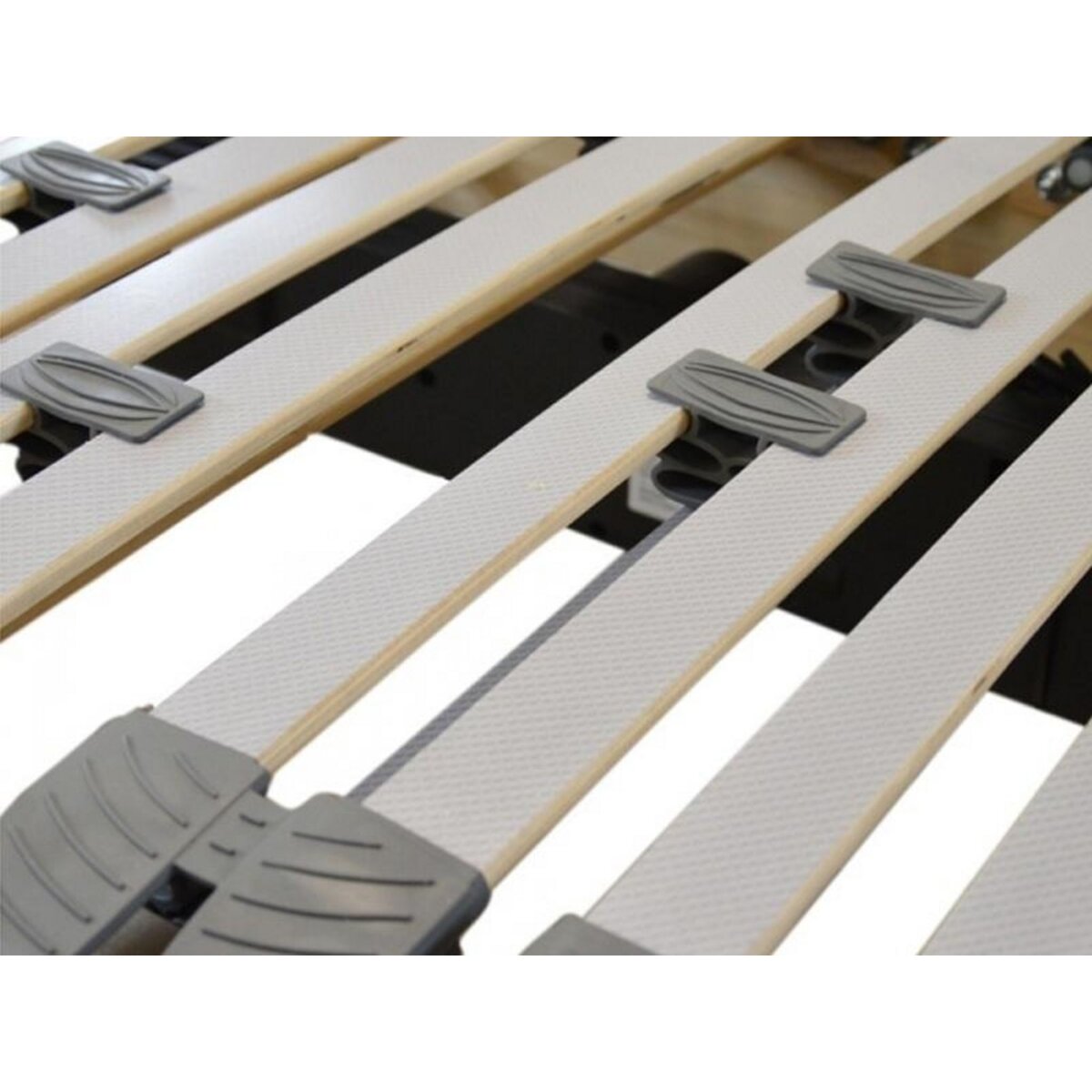 IDLITERIE Ensemble relaxation 100% latex 3 zones + couette + oreillers + sommier 90 x 190