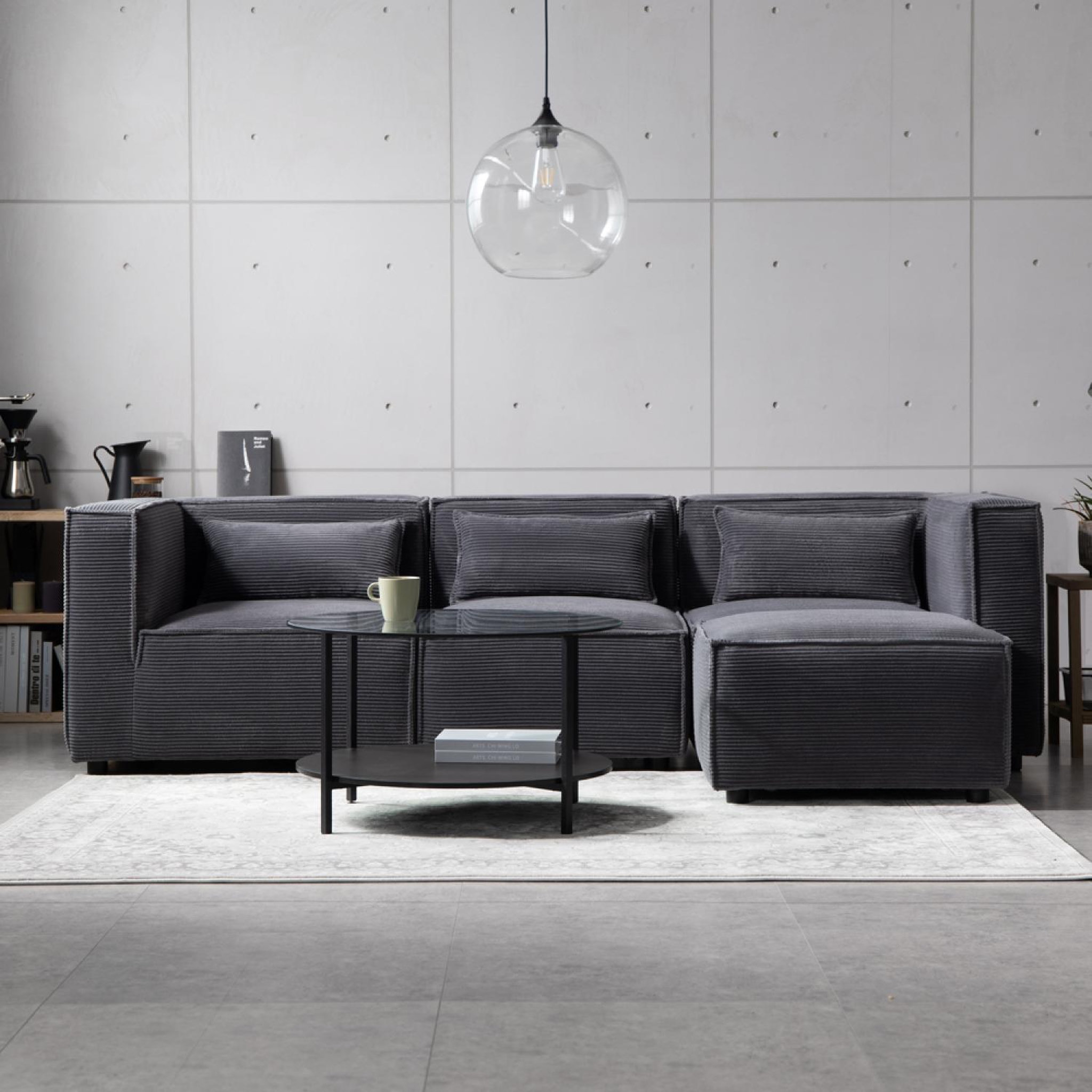 Voir la diapositive 3 : CONCEPT USINE Canapé 3 places modulable velours côtelé gris avec pouf modular