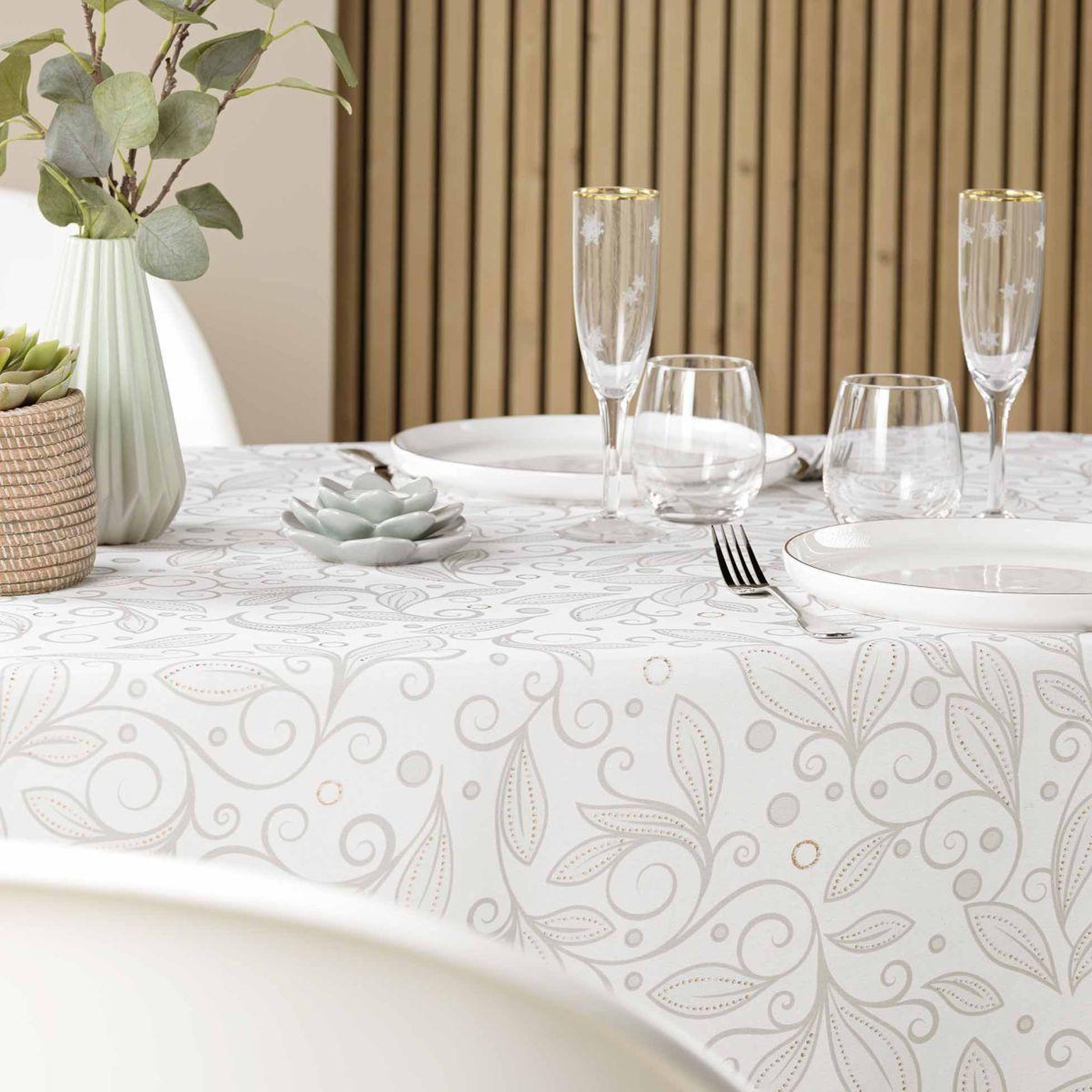 Voir la diapositive 2 : Douceur d'Intérieur Nappe antitache imprimé  leya  145x240cm naturel