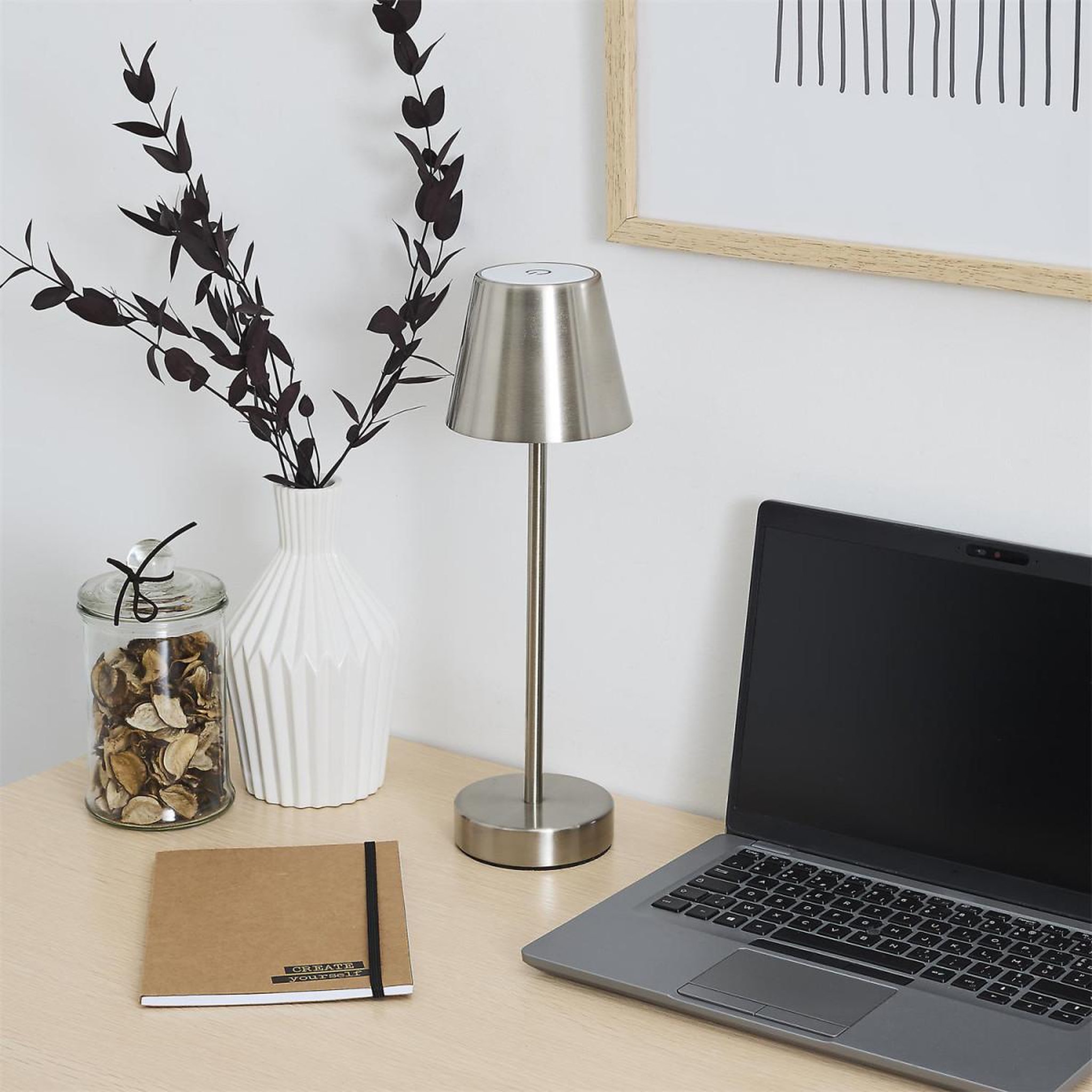 Voir la diapositive 2 : The Home Deco Factory Lampe à poser tactile  rechargeable  36cm argent