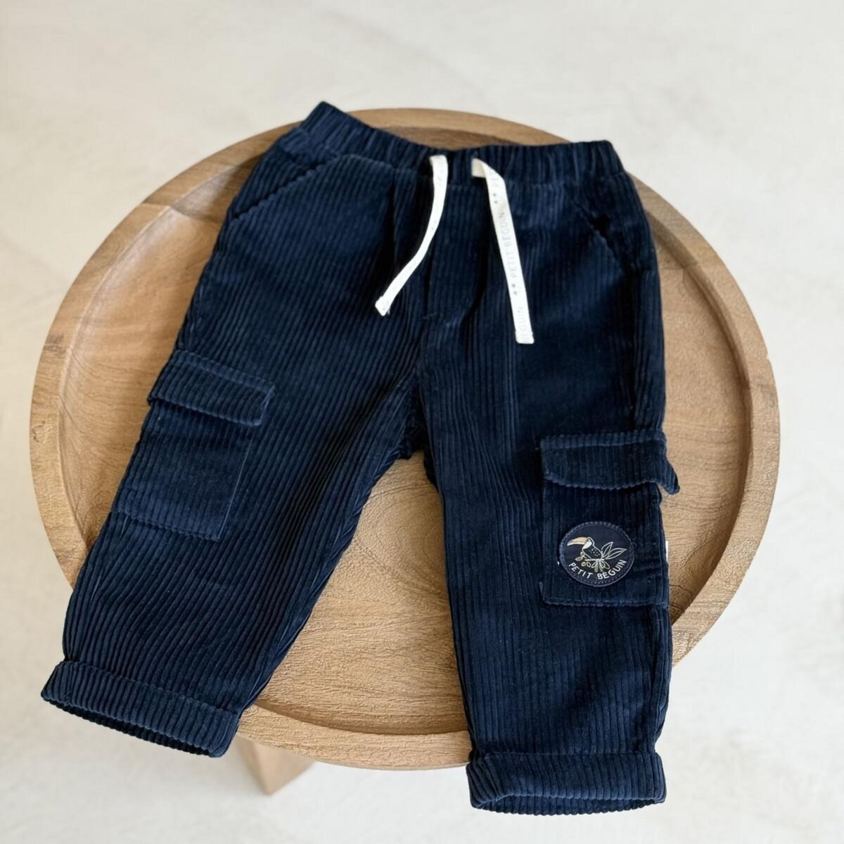 Petit Béguin Pantalon enfant en velours côtelé Boavista