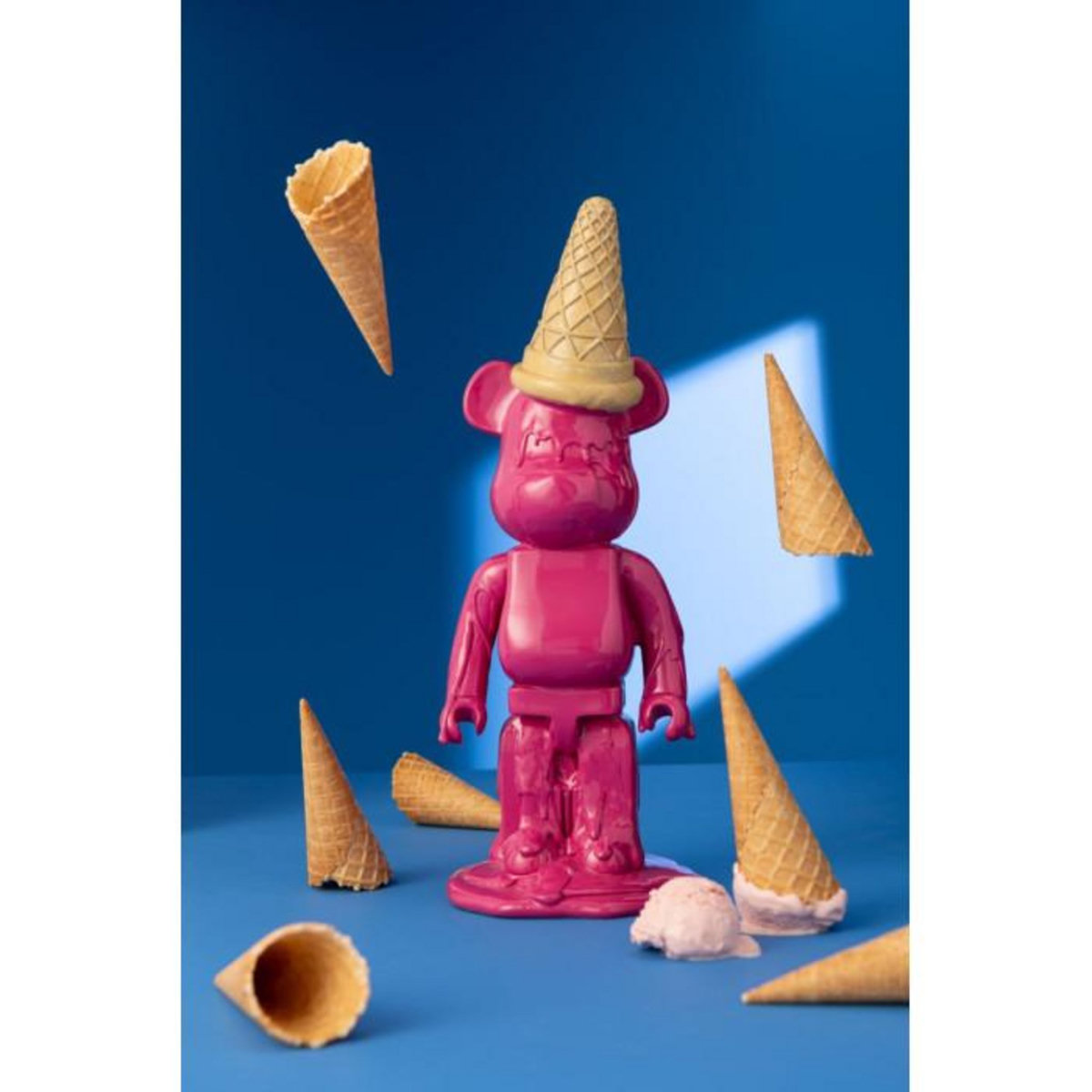 Paris Prix Statuette Déco Ours  Cornet Glace  39cm Fuchsia