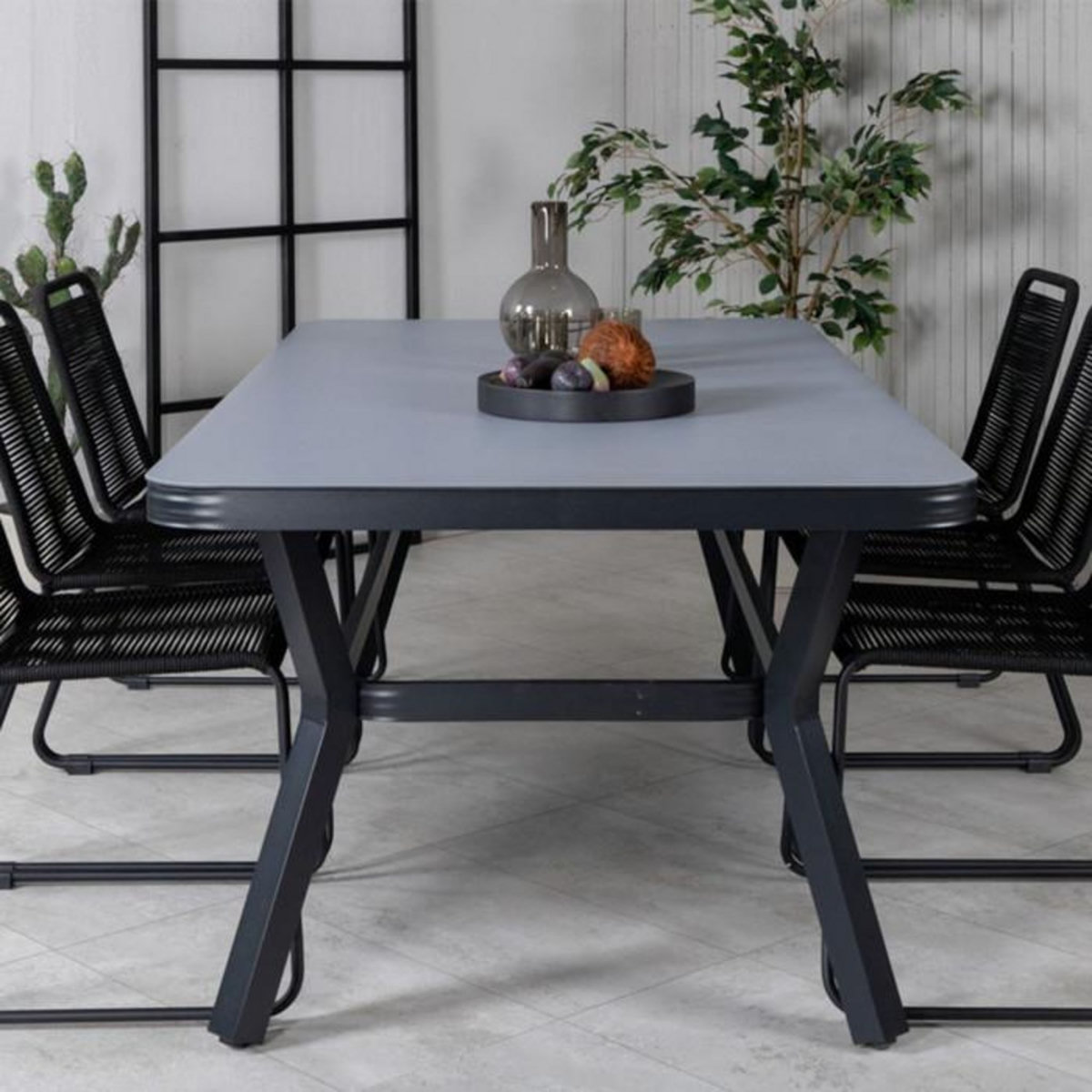 Paris Prix Table de Jardin  Virya  200cm Noir & Gris
