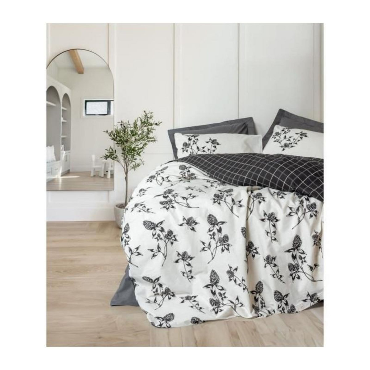 GENERIQUE Parure de lit - 129CTN64832 - 1 housse de couette 220 x 240 cm + 2 taies d'oreiller 60 x 60 cm - 100% coton ranforcé - Anthraci