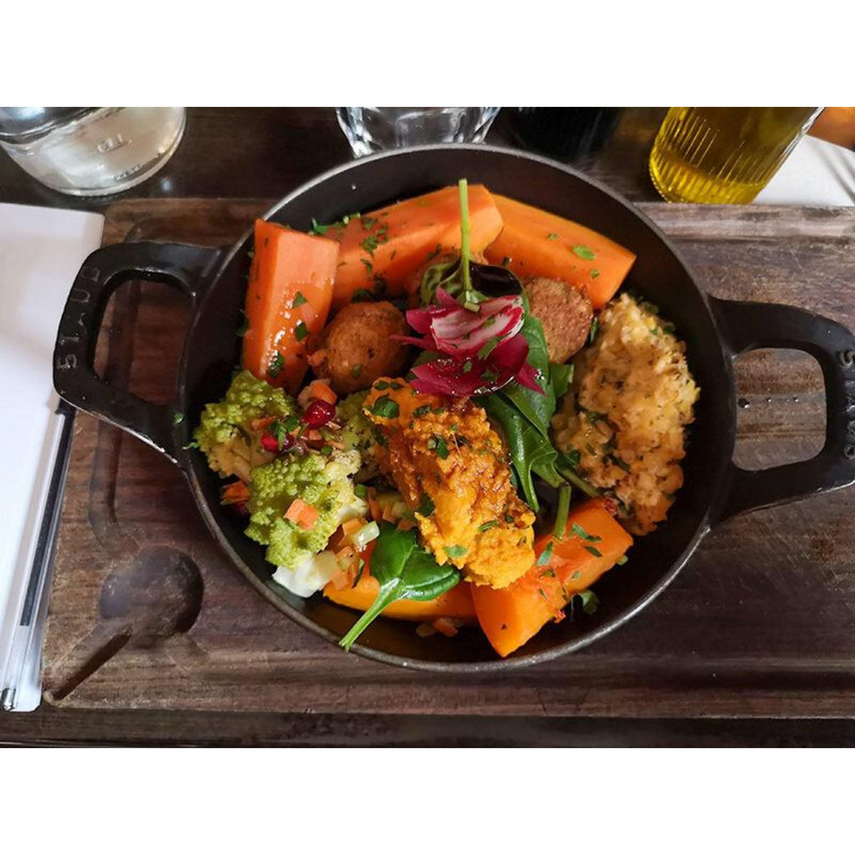 Smartbox Visite gastronomique d'une ville de France avec un guide local pour 2 - Coffret Cadeau Gastronomie