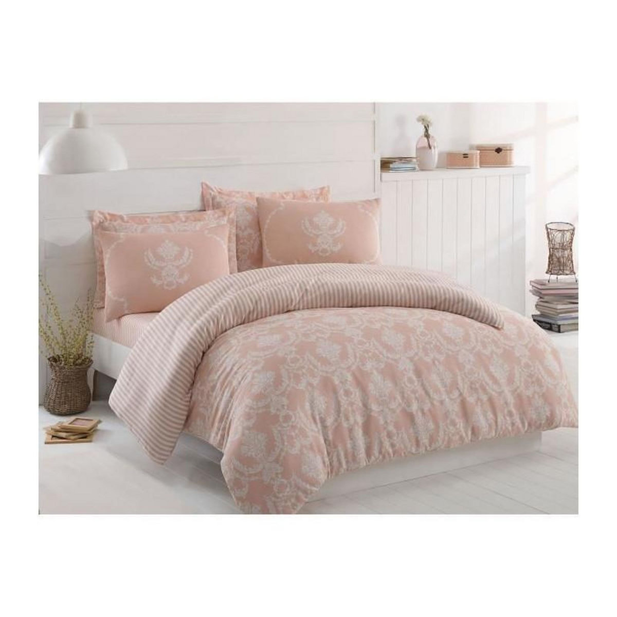GENERIQUE Parure de lit - 1 housse de couette 220 x 240 cm + 2 taies d'oreiller 60 x 60 cm - 65% coton, 35% polyester - Poudre