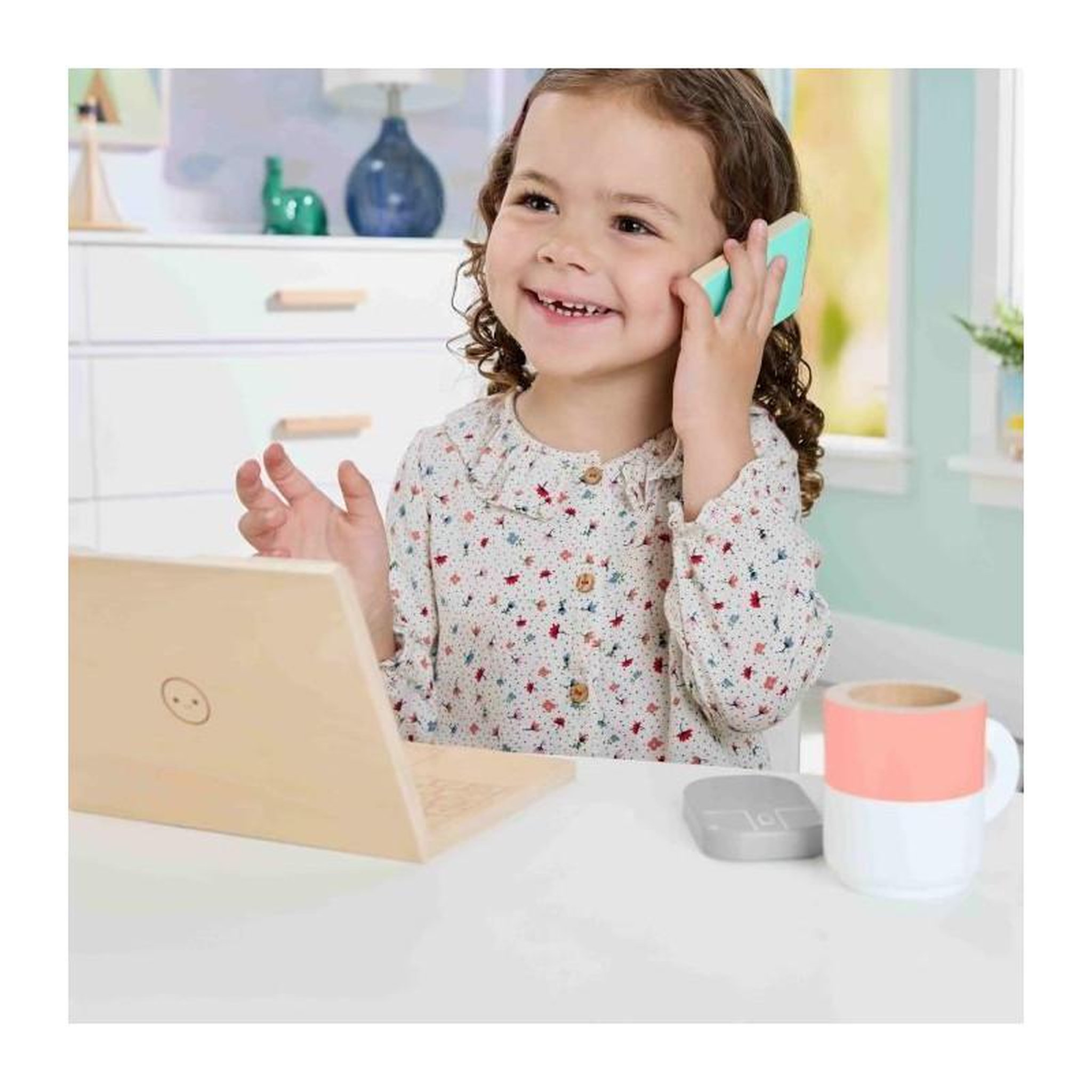 Voir la diapositive 5 : FISHER PRICE FISHER-PRICE Set teletravail en bois - HXV11