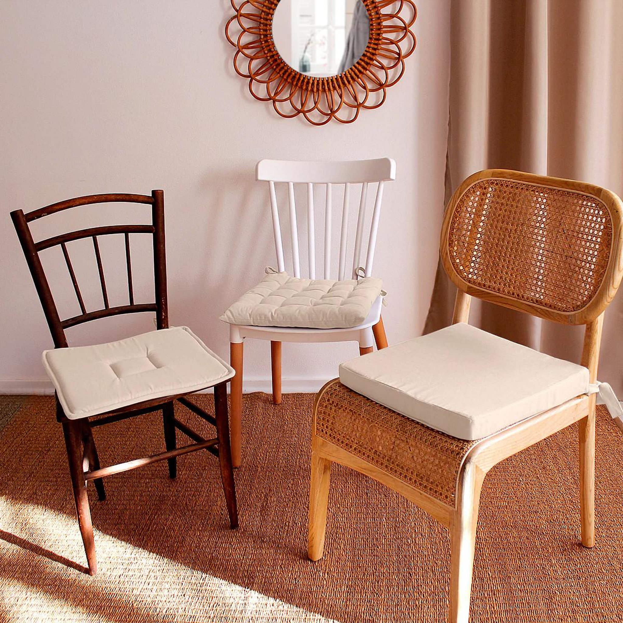 Voir la diapositive 2 : ENJOY HOME Galette de chaise piquée uni  panama  38x38cm écru