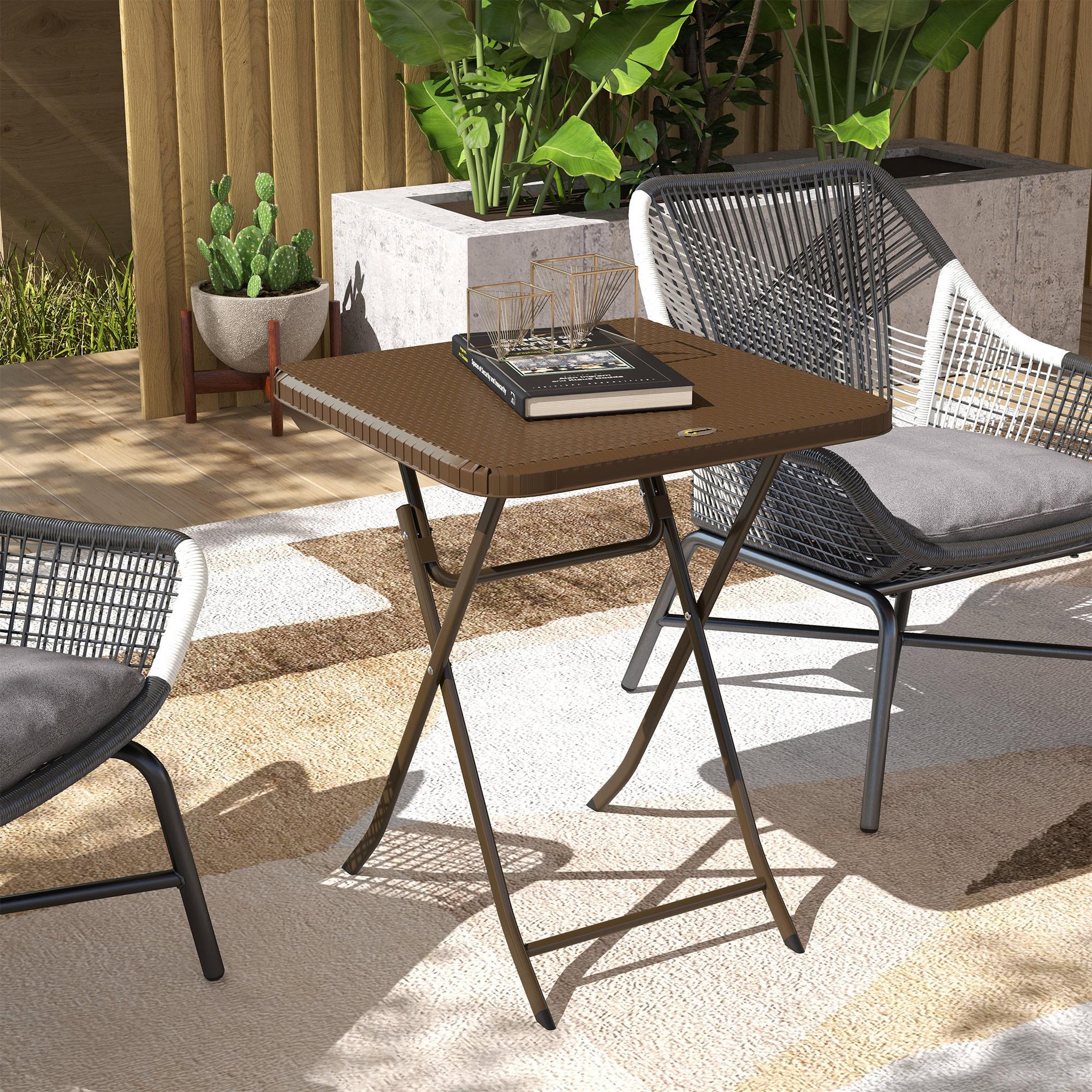 Voir la diapositive 2 : OUTSUNNY Table de jardin pliante table de camping pliable dim. 60L x 60l x 71H cm acier époxy HDPE aspect rotin tressé marron