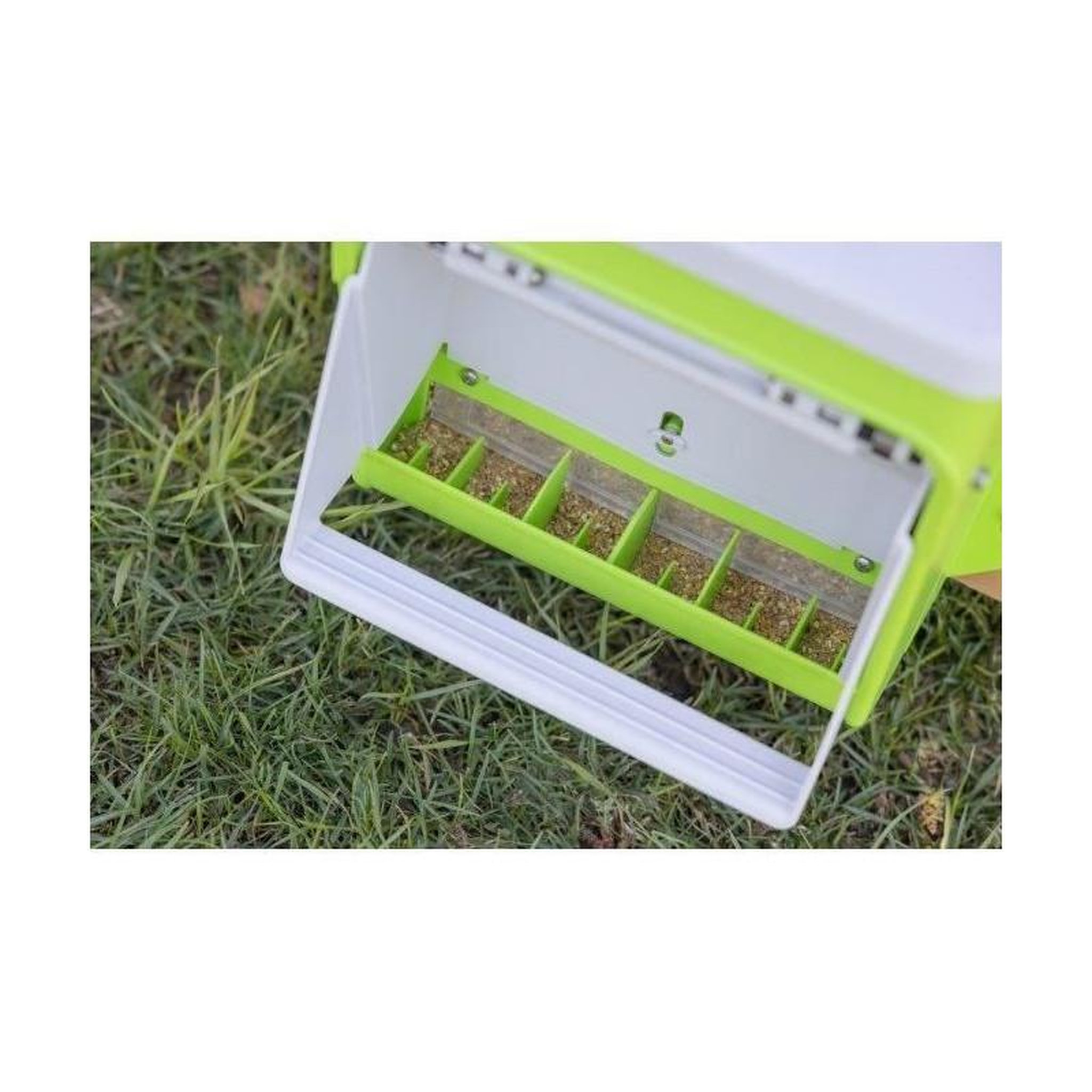 Voir la diapositive 5 : KERBL Nourrisseur automatique - KERBL - SmartCoop - Volet de protection - 7,5 kg - Vert