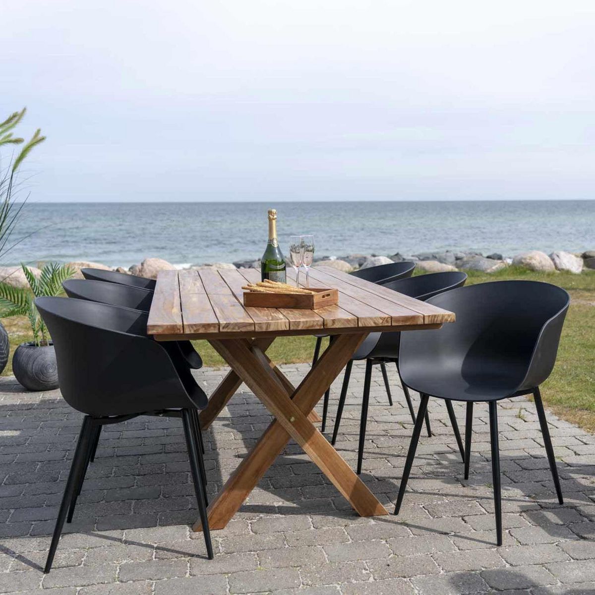 HOUSE NORDIC 2 fauteuils de jardin noir RODA