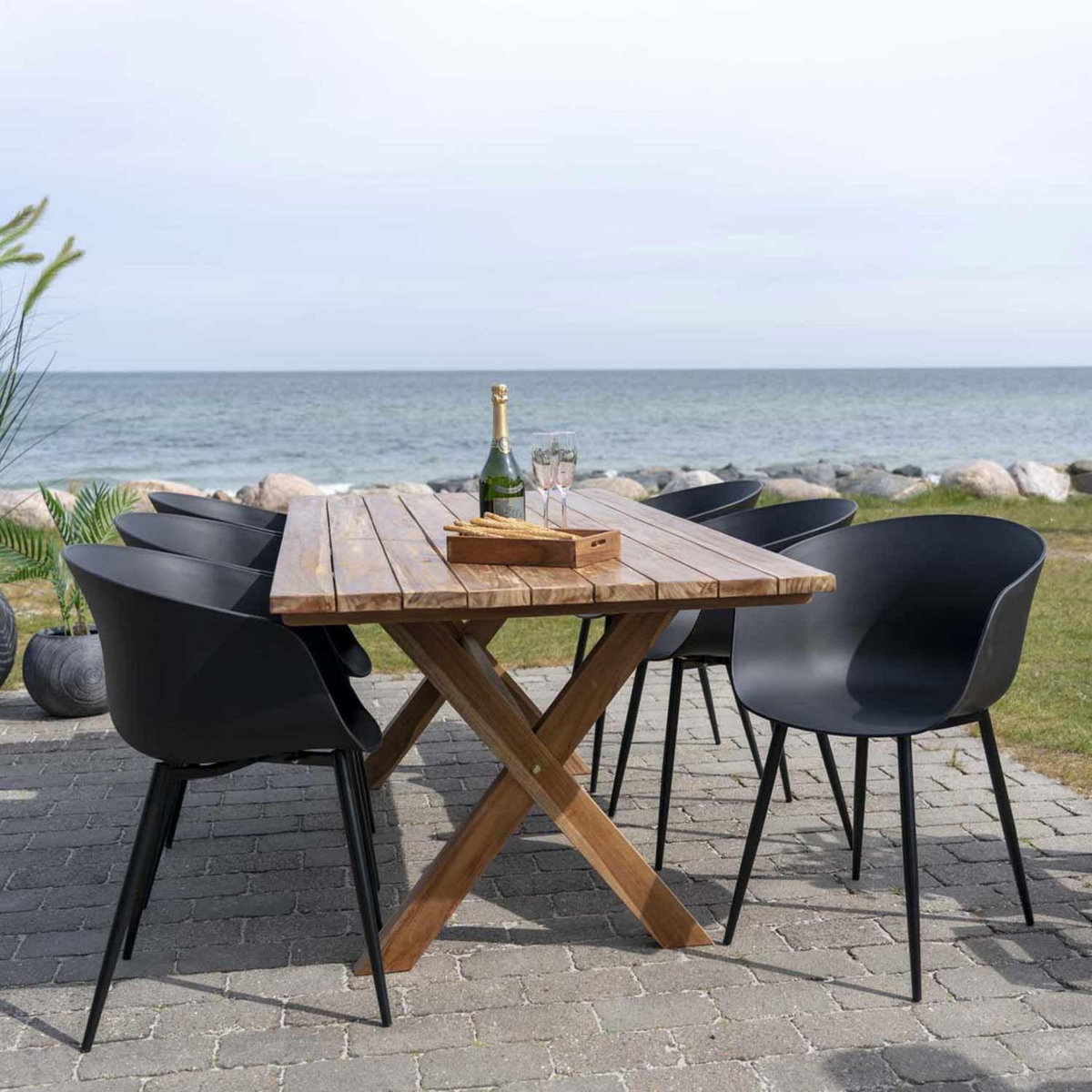 HOUSE NORDIC 2 fauteuils de jardin noir RODA