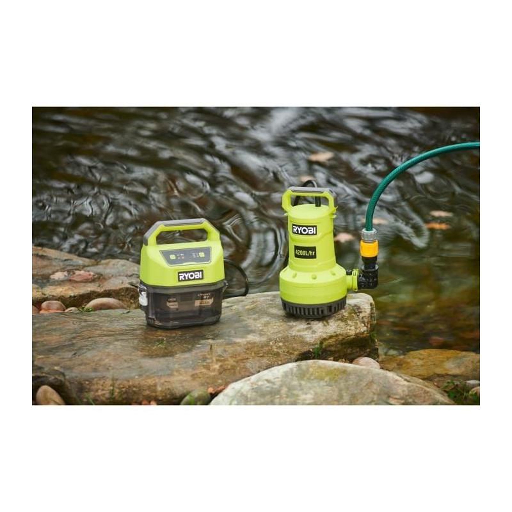 Voir la diapositive 5 : Ryobi Pompe d'évacuation - RYOBI - 18 V - 4 200 l/h - 5m - Hauteur maxi d'évacuation 8 m