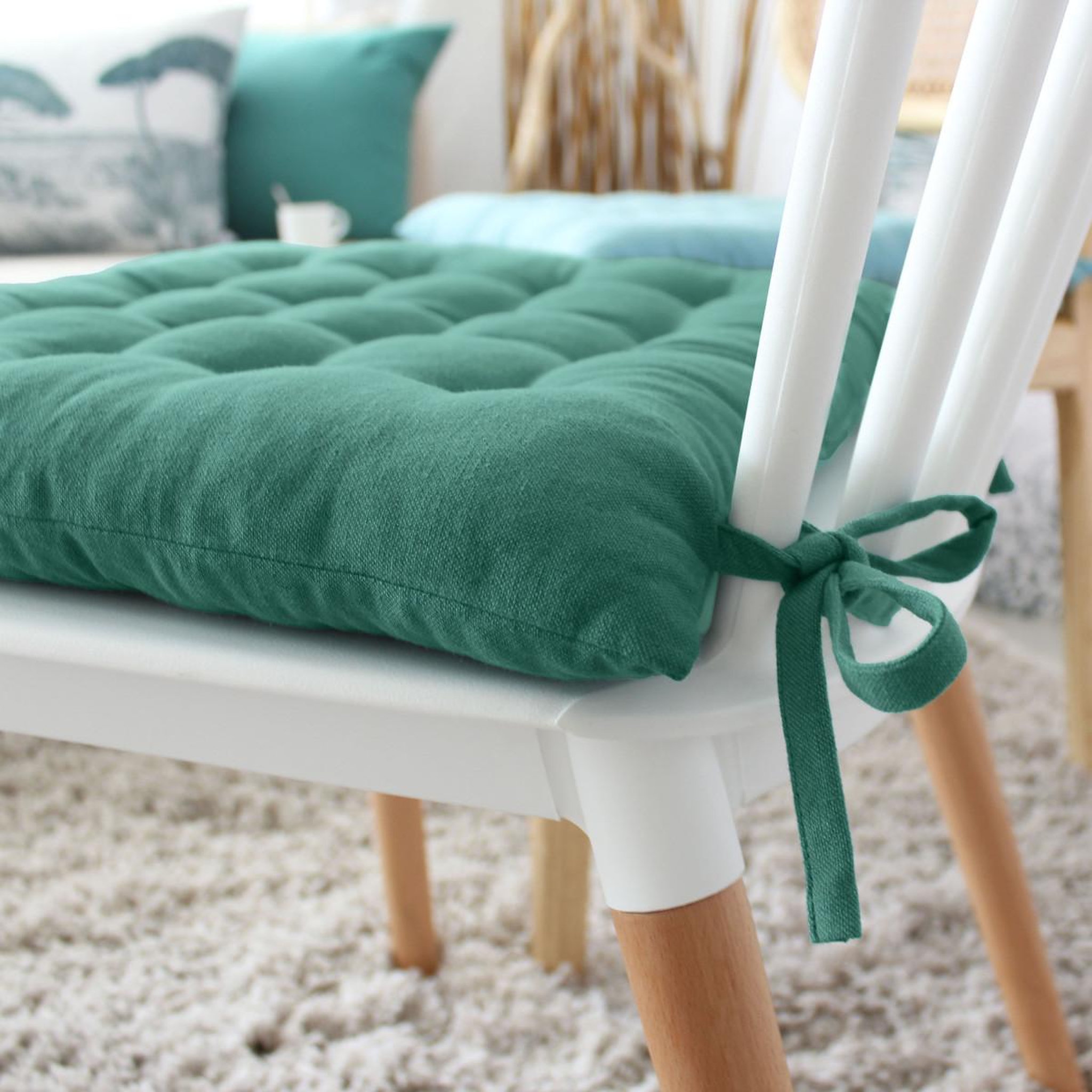 Voir la diapositive 2 : ENJOY HOME Galette de chaise piquée  cambria  38x38cm vert jade