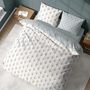 Voir la diapositive 2 : COTE DECO Parure de lit Amador - Microfibre 72 g/m² - 220 x 240 cm - Bleu