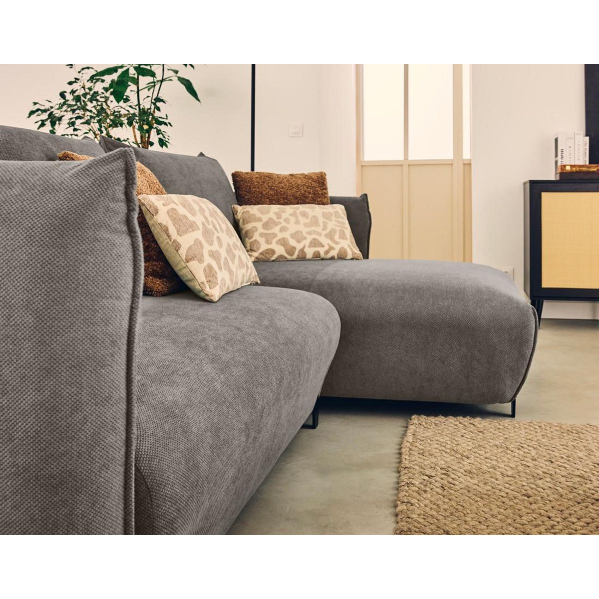 LISA DESIGN Gianni - canapé d'angle droit 4 places convertible avec coffre en tissu