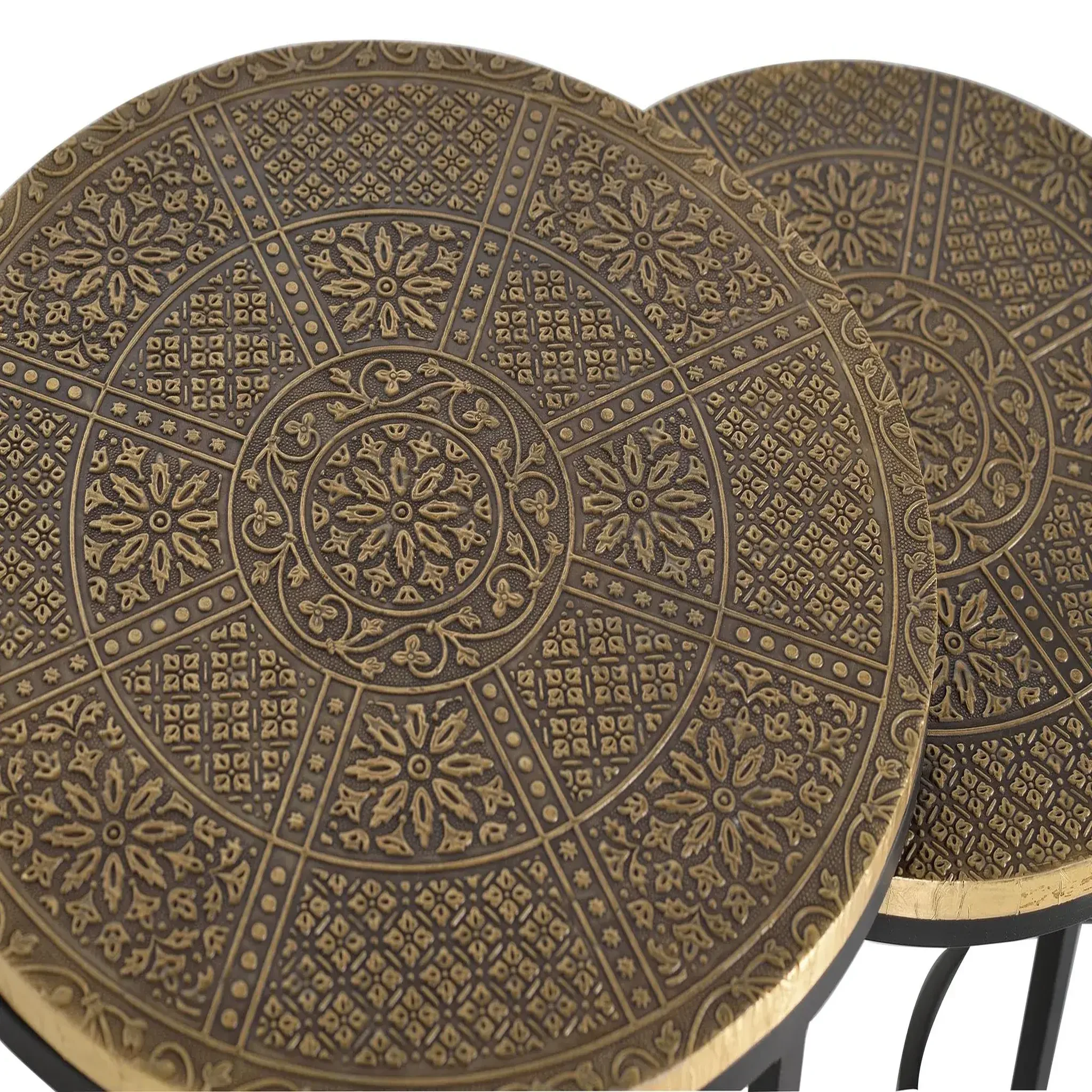 Voir la diapositive 2 : GINER Y COLOMER SL Lot de 3 tables basses de bronze grande table : 44 cm, table moyenne : 38 cm, petite table : 28 cm