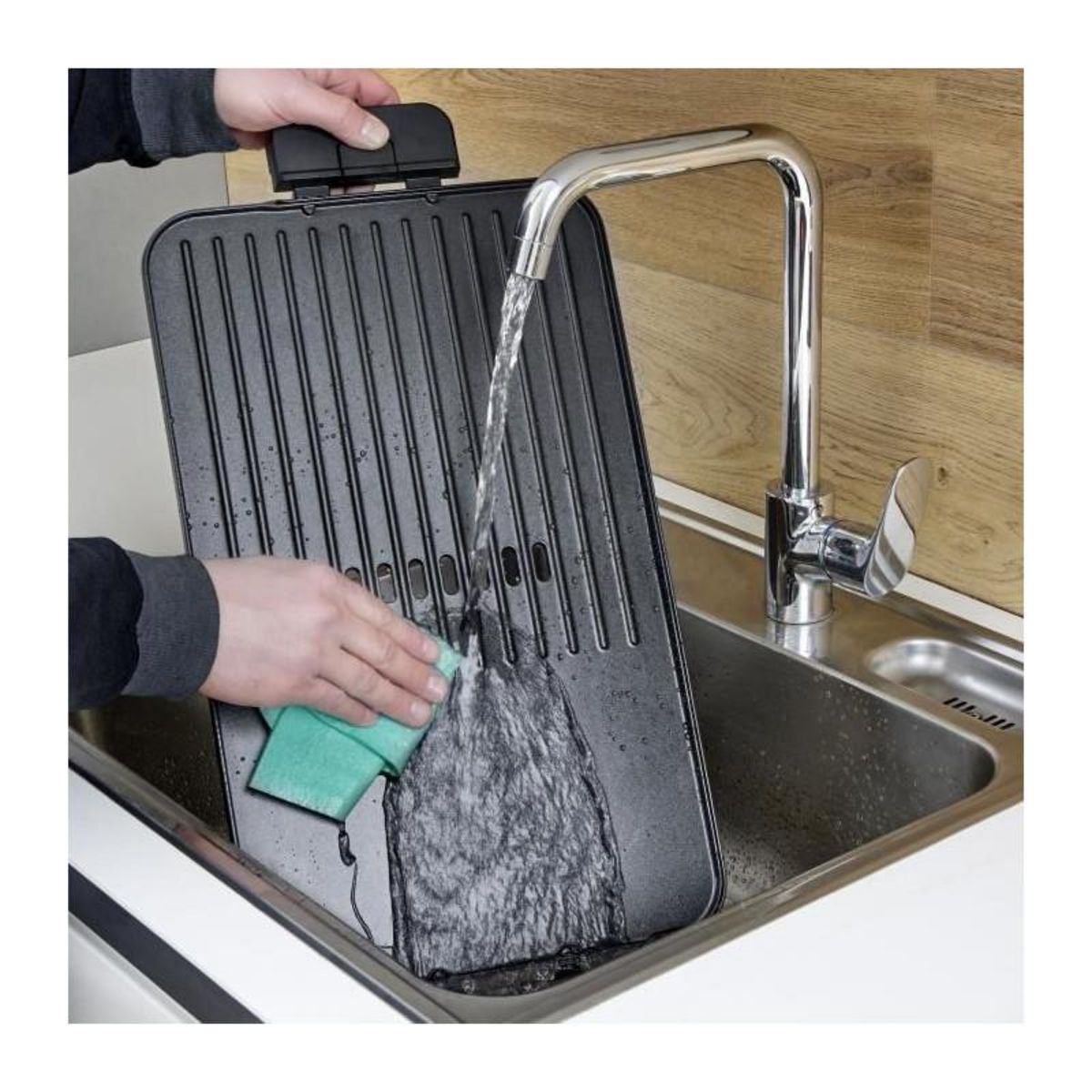 SEVERIN Plancha réglable jusqu'a 230°C - SEVERIN PG8564 - Plaque amovible antiadhésive - Gril électrique avec récupérateur de grai