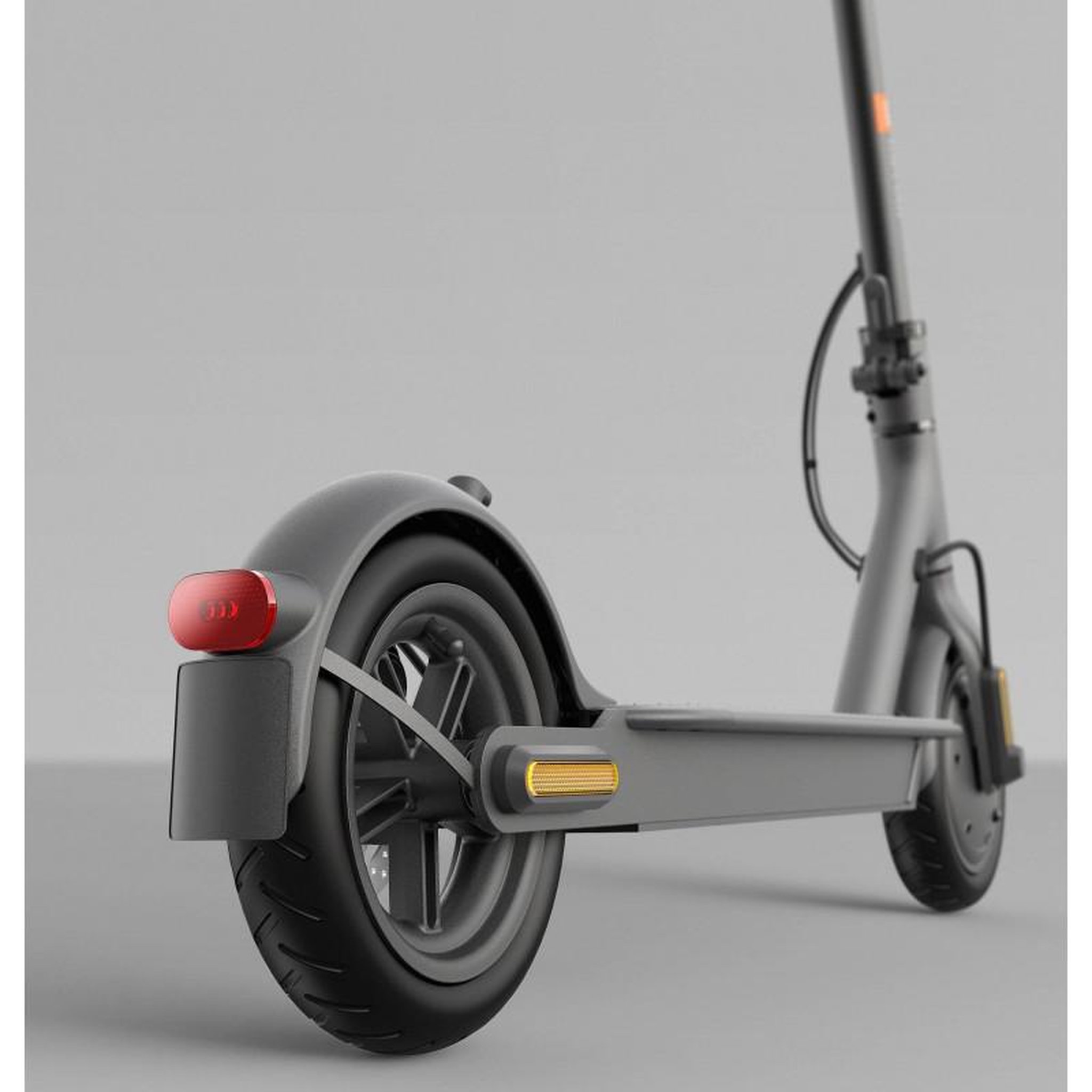 Voir la diapositive 6 : XIAOMI Mobilité urbaine XIAOMI MISCOOTESSENTIAL N