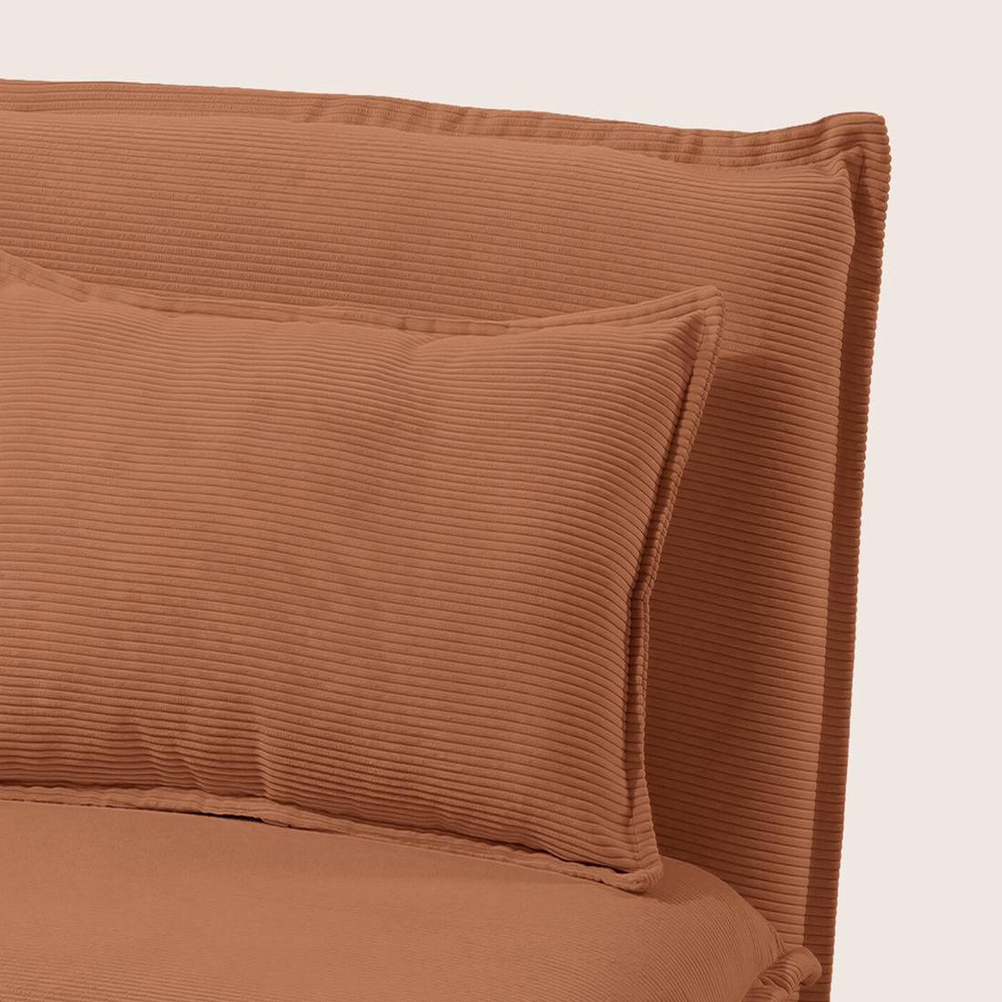 Voir la diapositive 6 : BEST MOBILIER Candice - banquette 2 places convertible clic-clac en velours côtelé