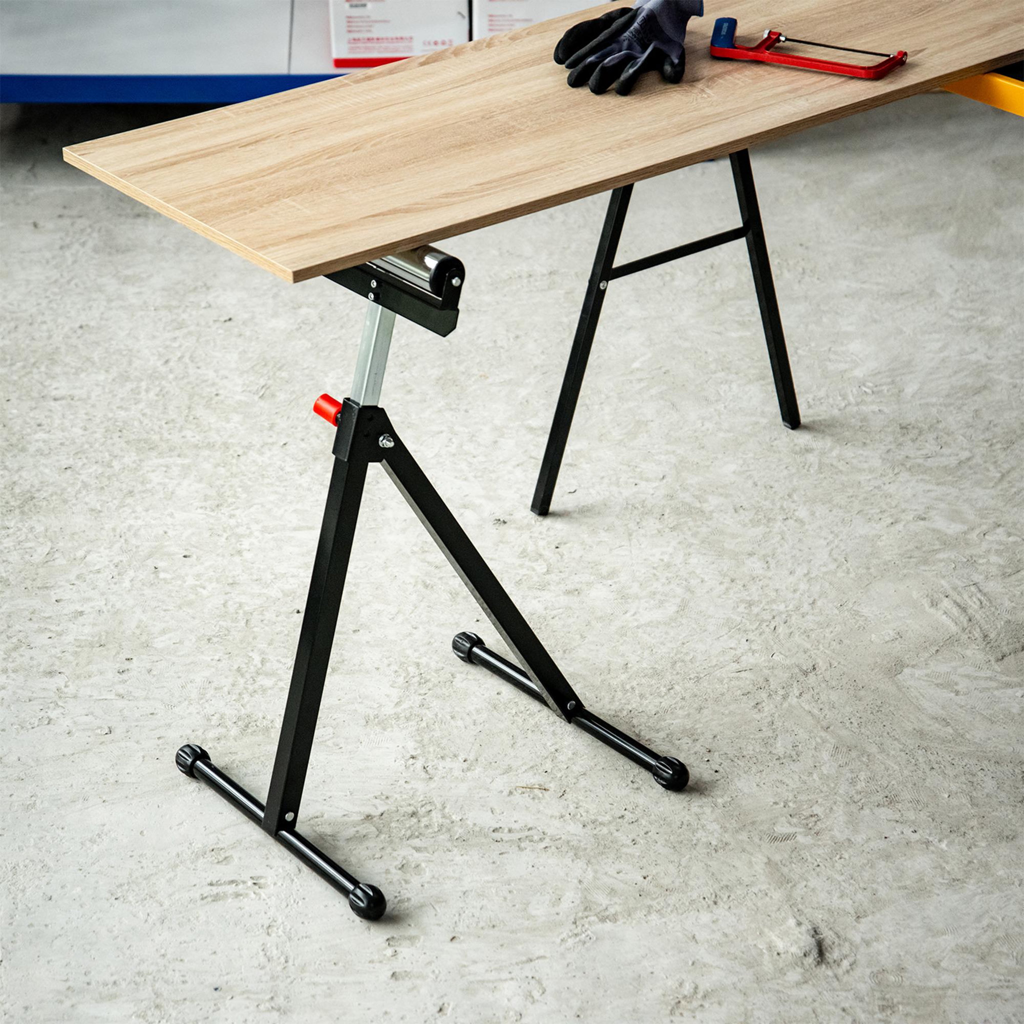 Voir la diapositive 2 : HOMCOM Servante à rouleau pliable - servante d'atelier à rouleau - max 90 Kg - H. 68-110 cm - métal rouge noir