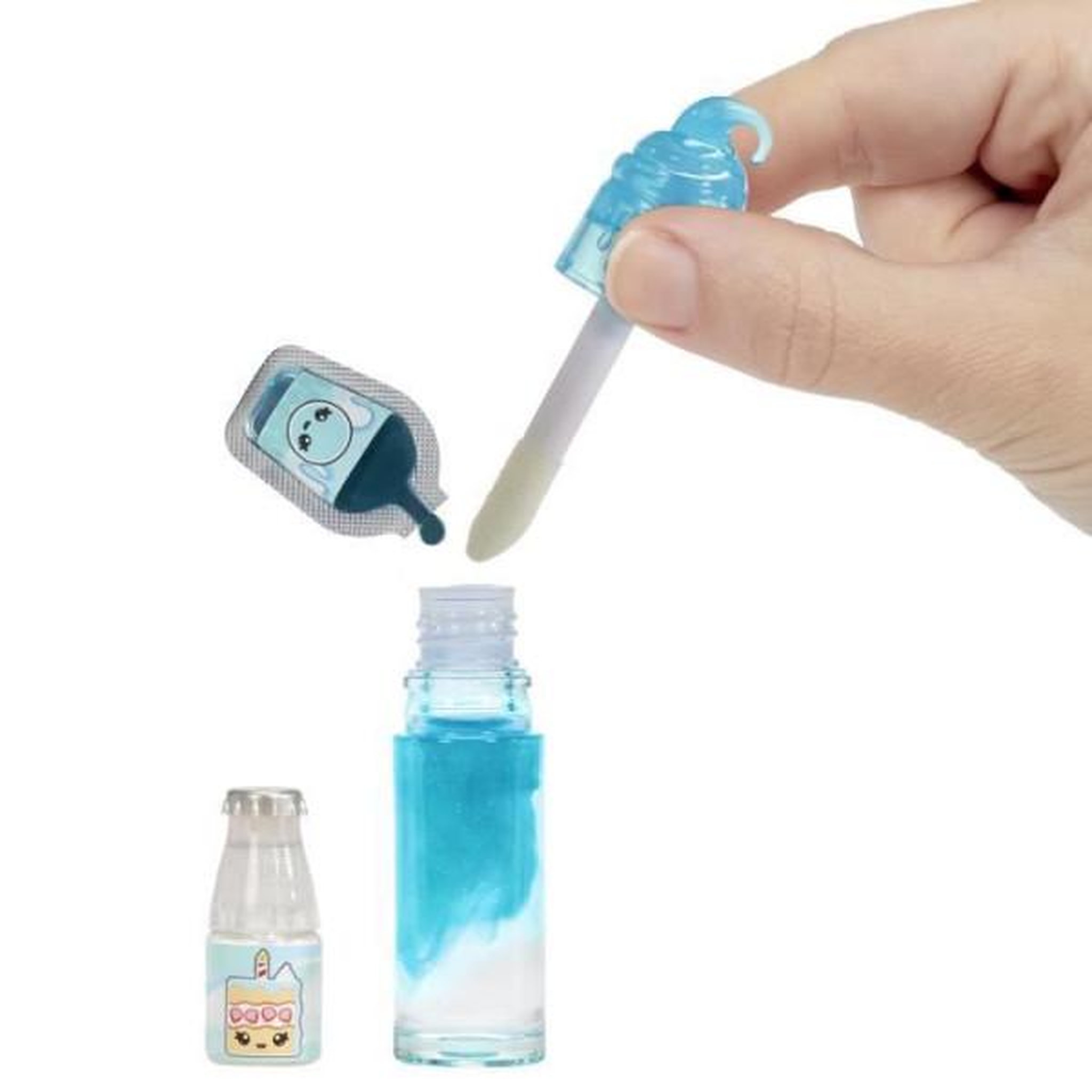 Voir la diapositive 2 : L.O.L. SURPRISE! Yummiland - 1 poupée 10 cm et un gloss pailleté a créer - Callie - Goût gâteau d'anniversaire - Des 4ans