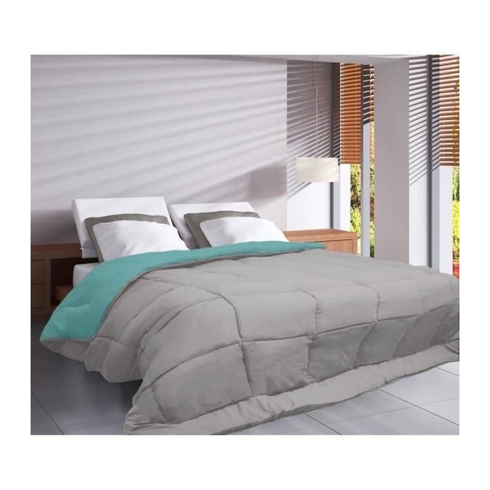 Voir la diapositive 2 : POYET MOTTE POYET MOTTE Couette Microfibre 400g/m2 CALGARY - 200 x 200 cm - Gris galet et Vert lac