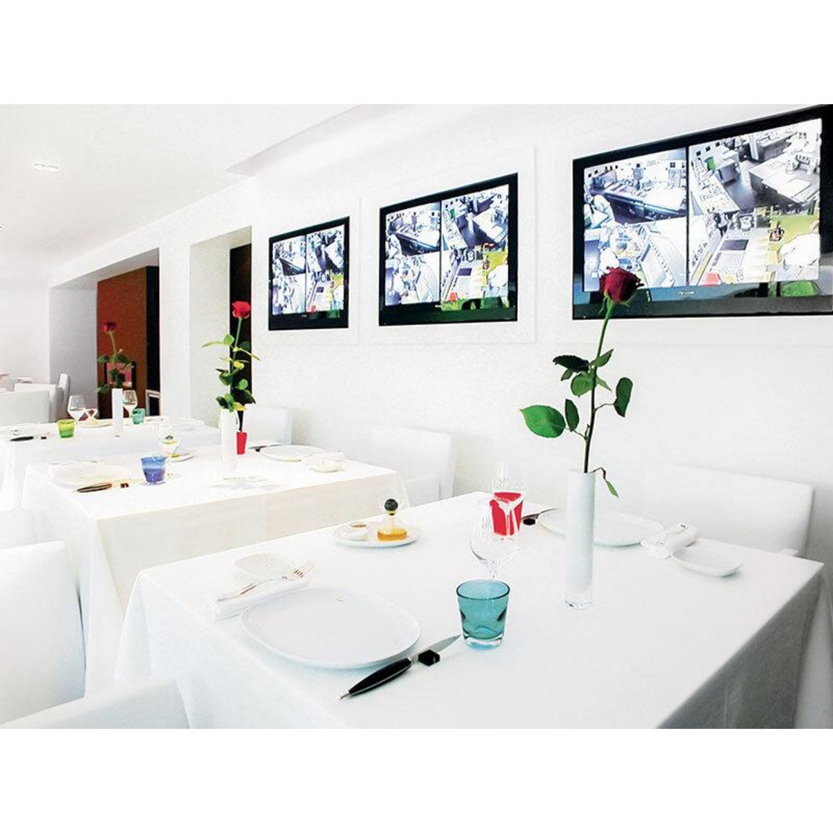 Smartbox Adresses primées : repas 7 plats au restaurant La Ribaudière près de Cognac - Coffret Cadeau Gastronomie