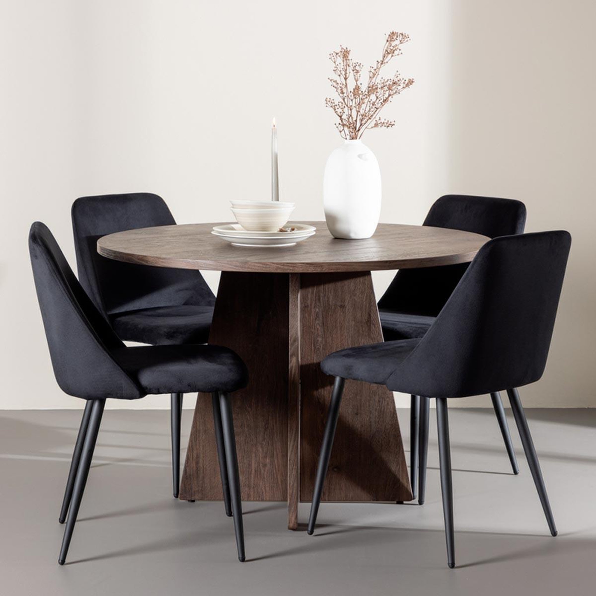 Voir la diapositive 4 : Paris Prix Ensemble table à manger & 4 chaises  bootcut & night  110cm moka & noir