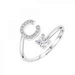 SC CRYSTAL Bague lettre C ajustable SC Crystal ornée de Zirconium. Coloris disponibles : Gris