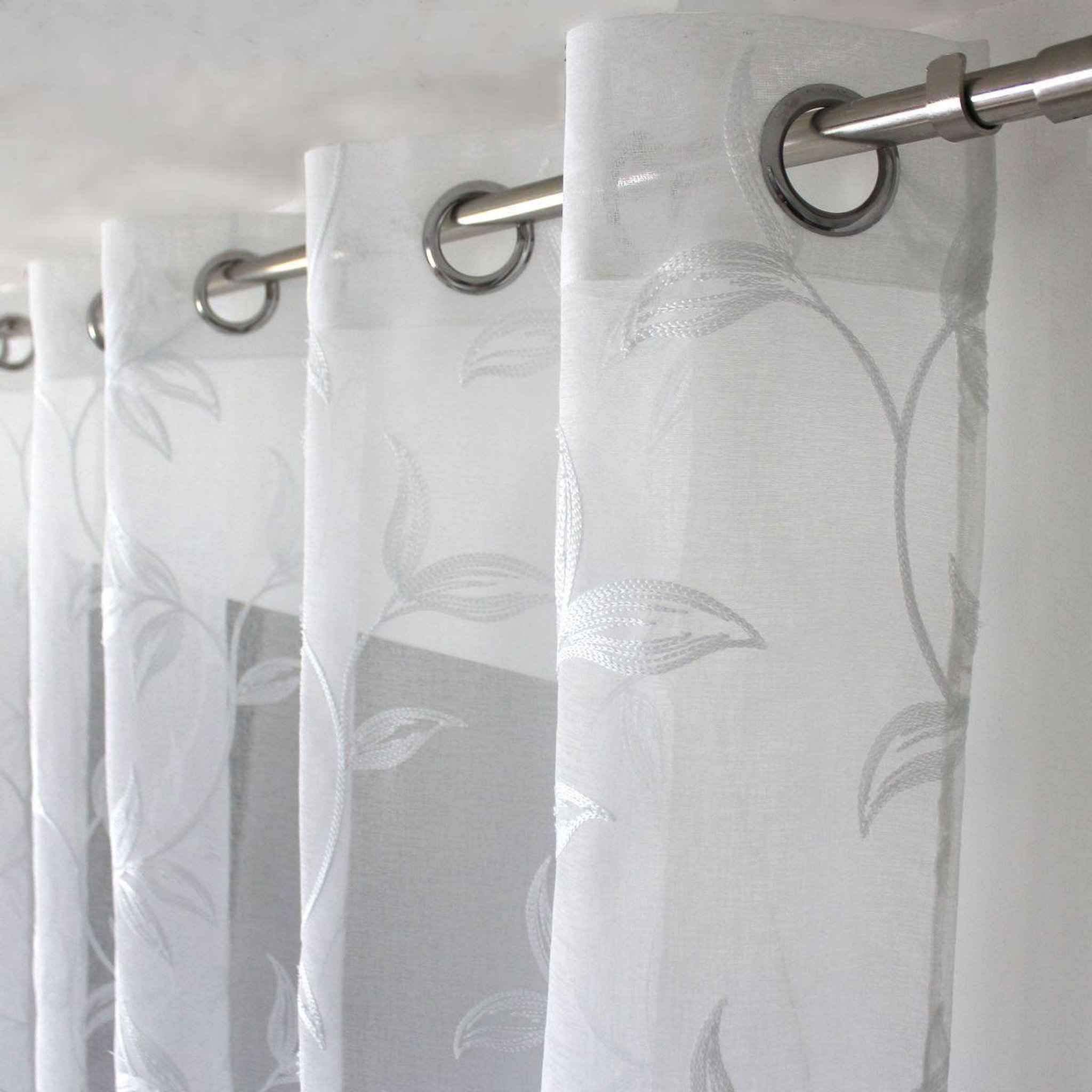 Voir la diapositive 2 : ENJOY HOME Rideau voilage brodé  natura  140x240cm blanc