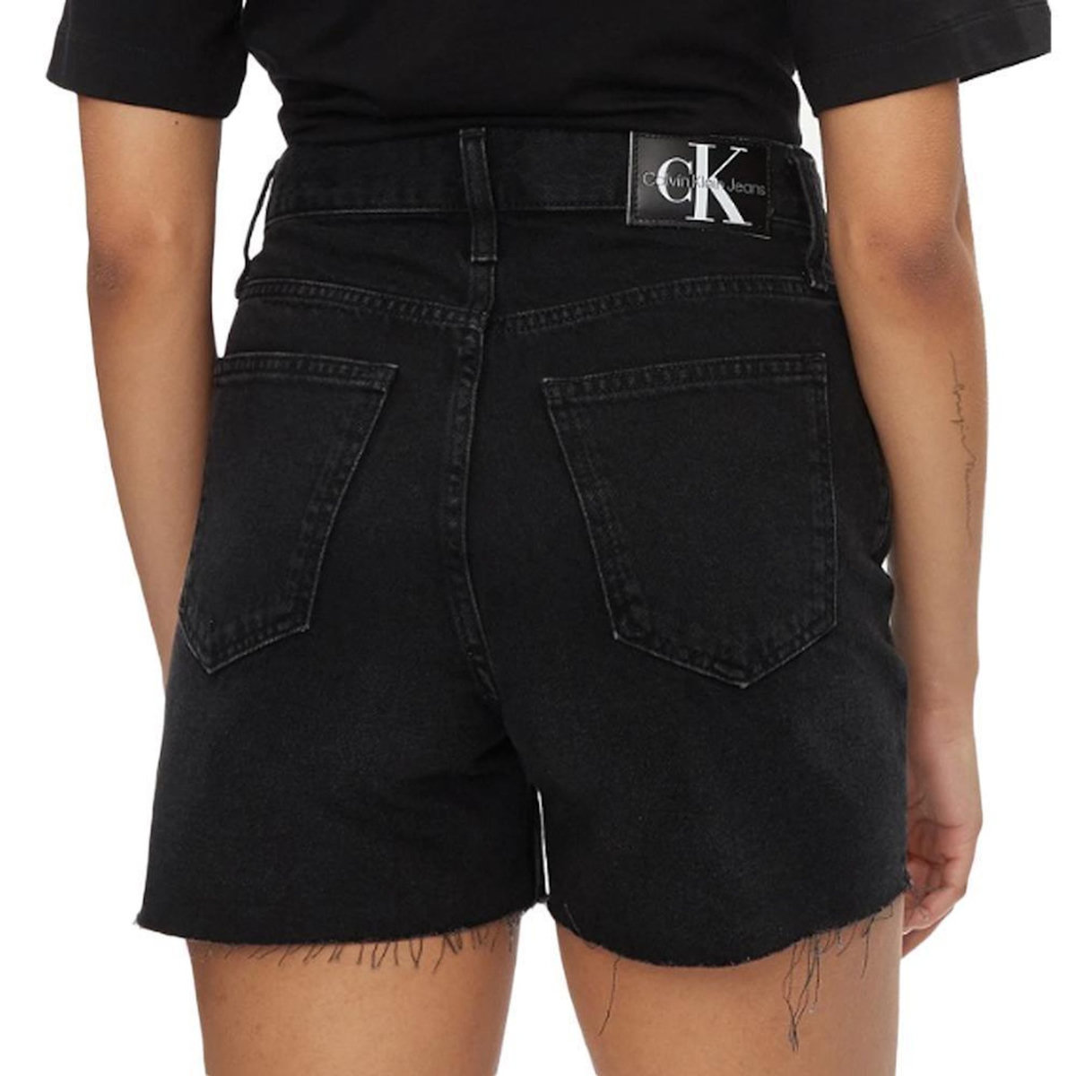 CALVIN KLEIN JEANS Short Mom  Femme Calvin Klein Jeans J20J222812D