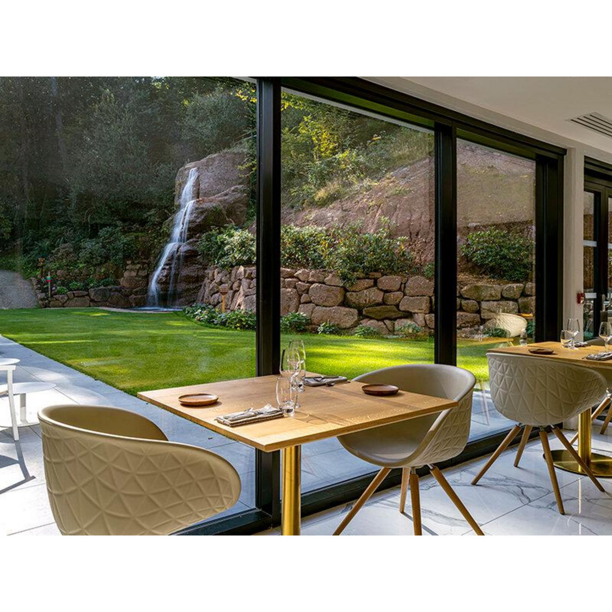 Smartbox 2 jours en hôtel 4* avec dîner et accès à l'espace détente près de Strasbourg - Coffret Cadeau Séjour