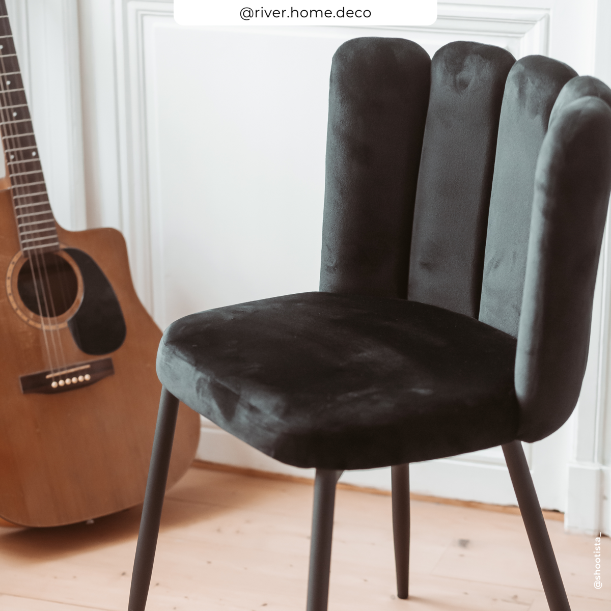 Rendez vous déco Lot de 2 chaises en velours noir et pieds en métal noir - Rosy