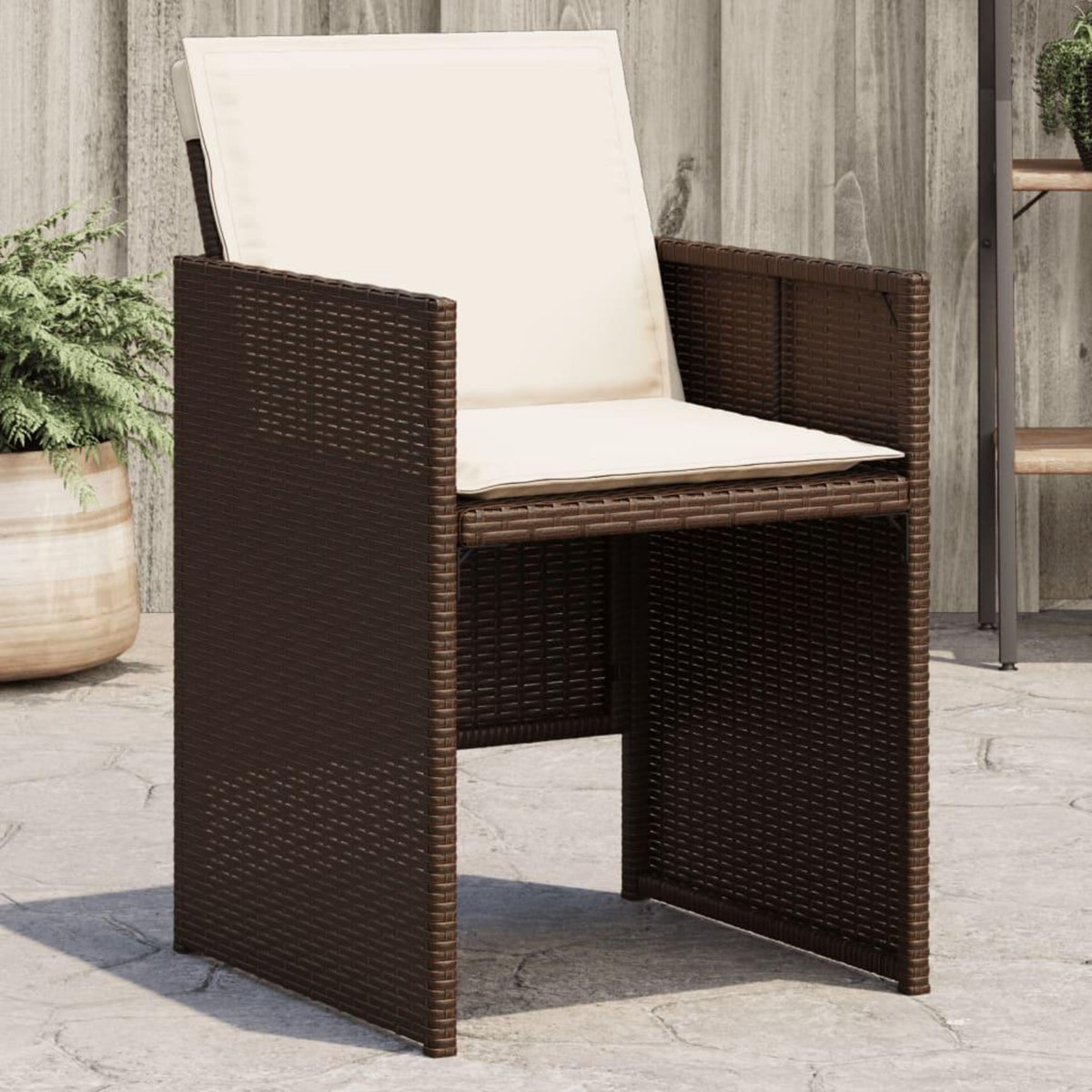 VIDAXL Chaises de jardin avec coussins lot de 4 marron resine tressee