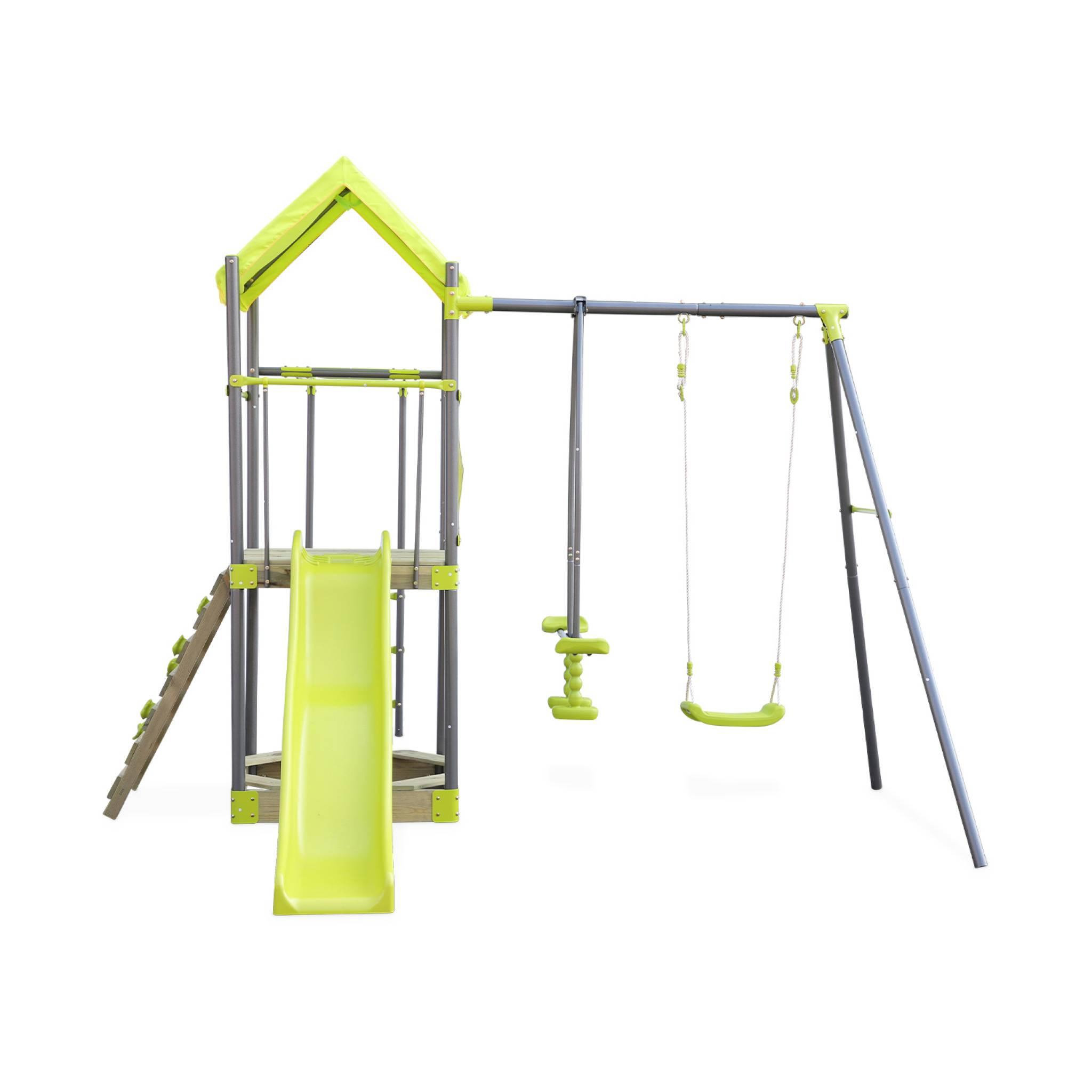 Voir la diapositive 2 : SWEEEK Aire de jeux pour enfants verte acier et bois. toboggan. bac à sable. mur d'escalade. trébuchet. plateforme cabane GALERNE