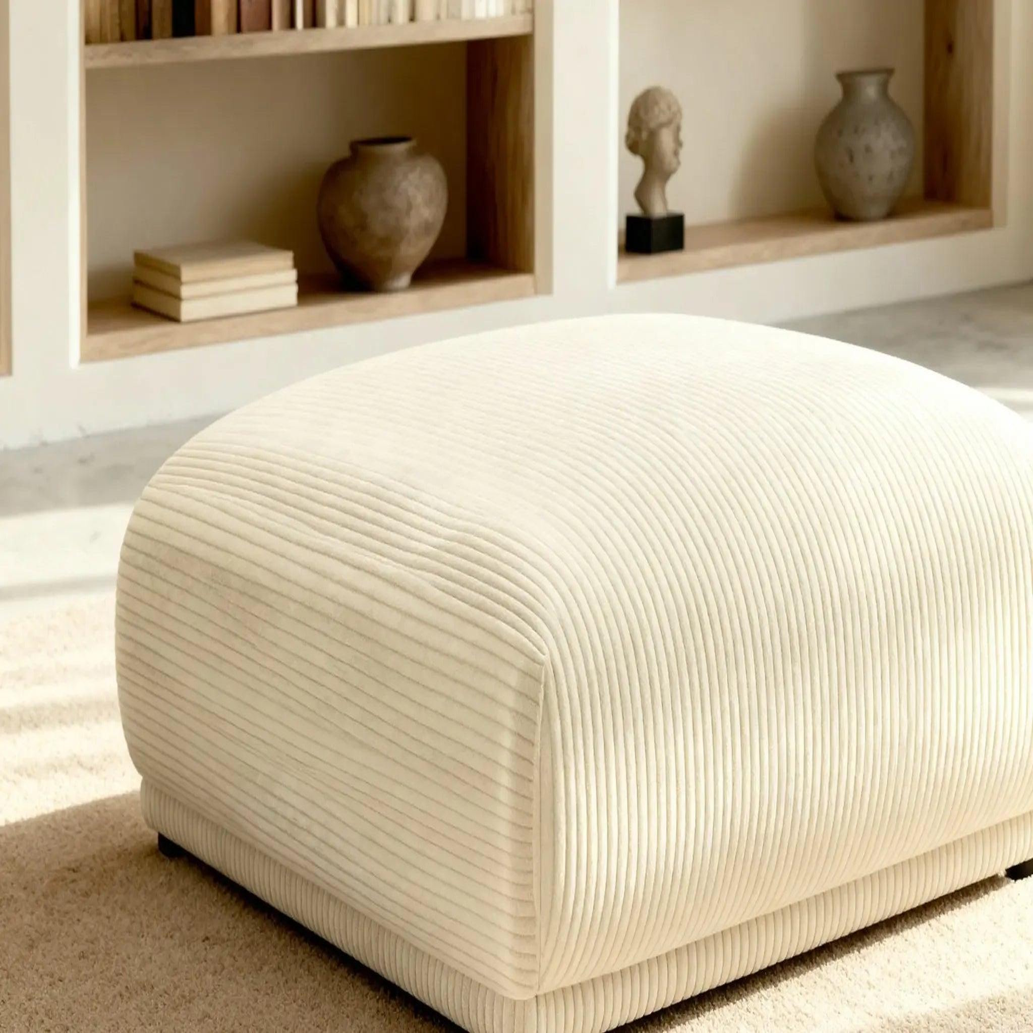 Voir la diapositive 4 : CASANOVA PARIS Rosalie - pouf velours cotelé
