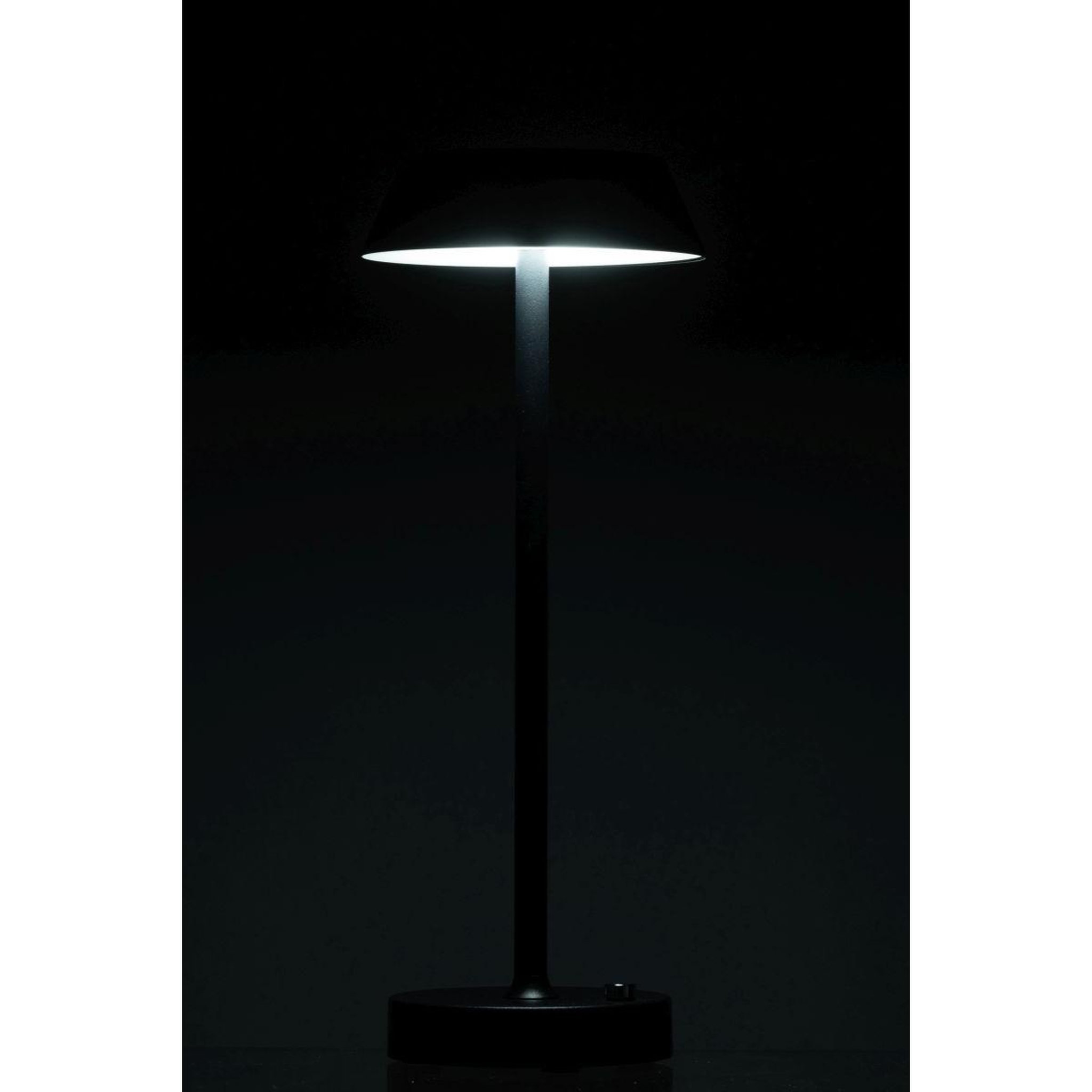 Voir la diapositive 5 : J-LINE Lampe à poser à led  noé  31cm noir