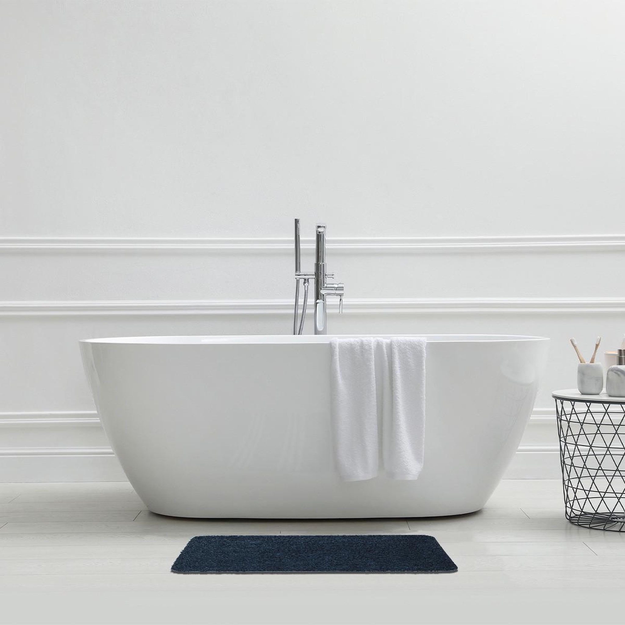 Voir la diapositive 2 : GUY LEVASSEUR Tapis de bain antidérapant 50x80 tufté 50x80cm